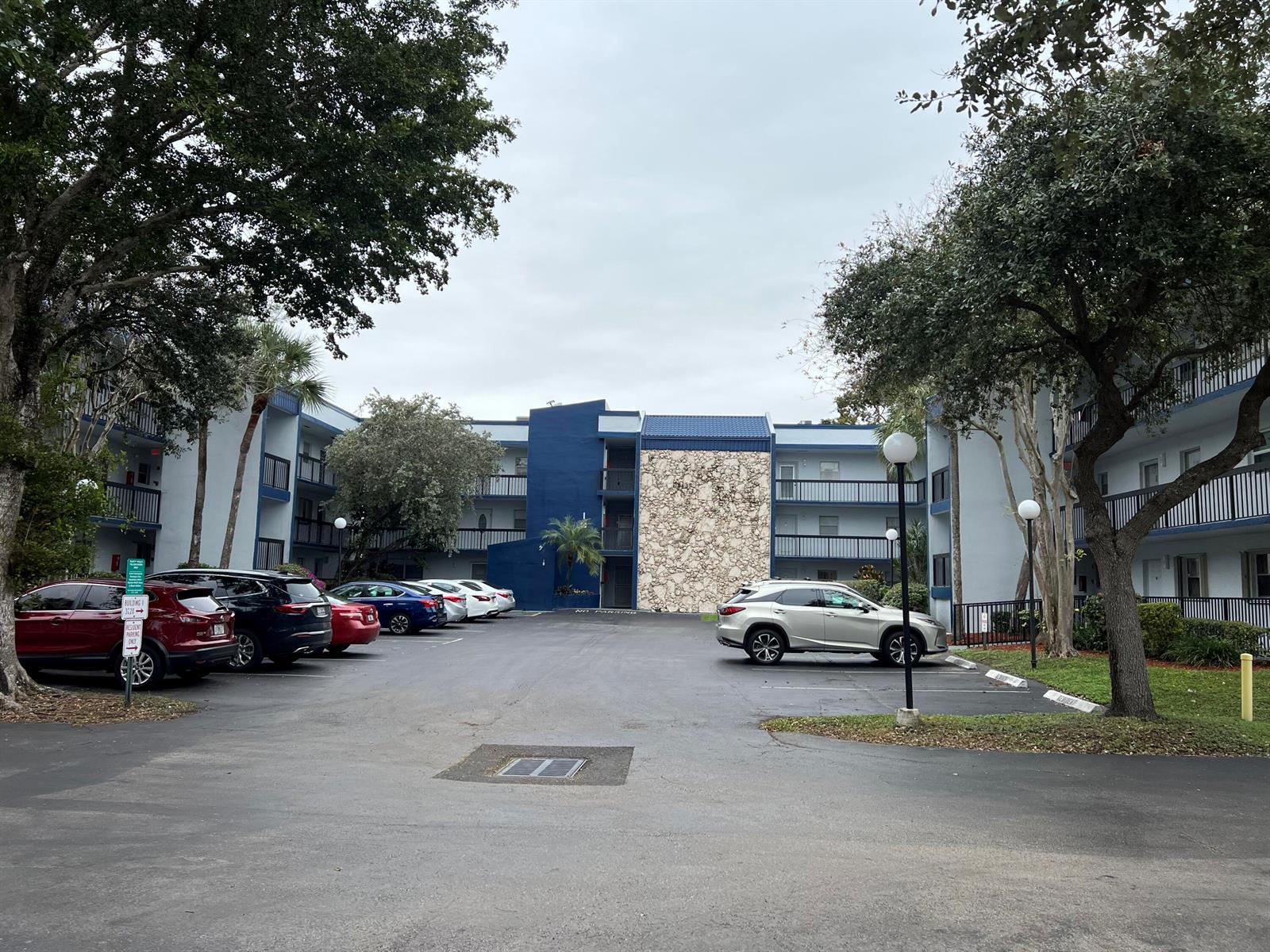 3220 Holiday Springs Boulevard # 210, Margate FL 33063