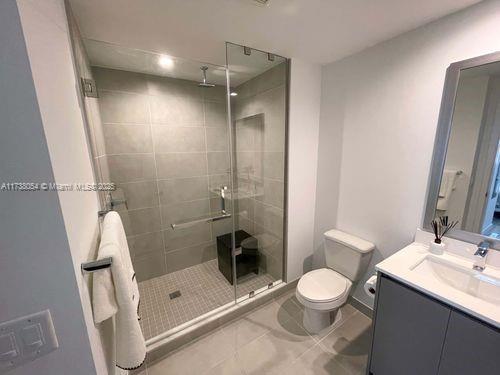 401 Hialeah Drive # 822, Hialeah FL 33010 photo 5