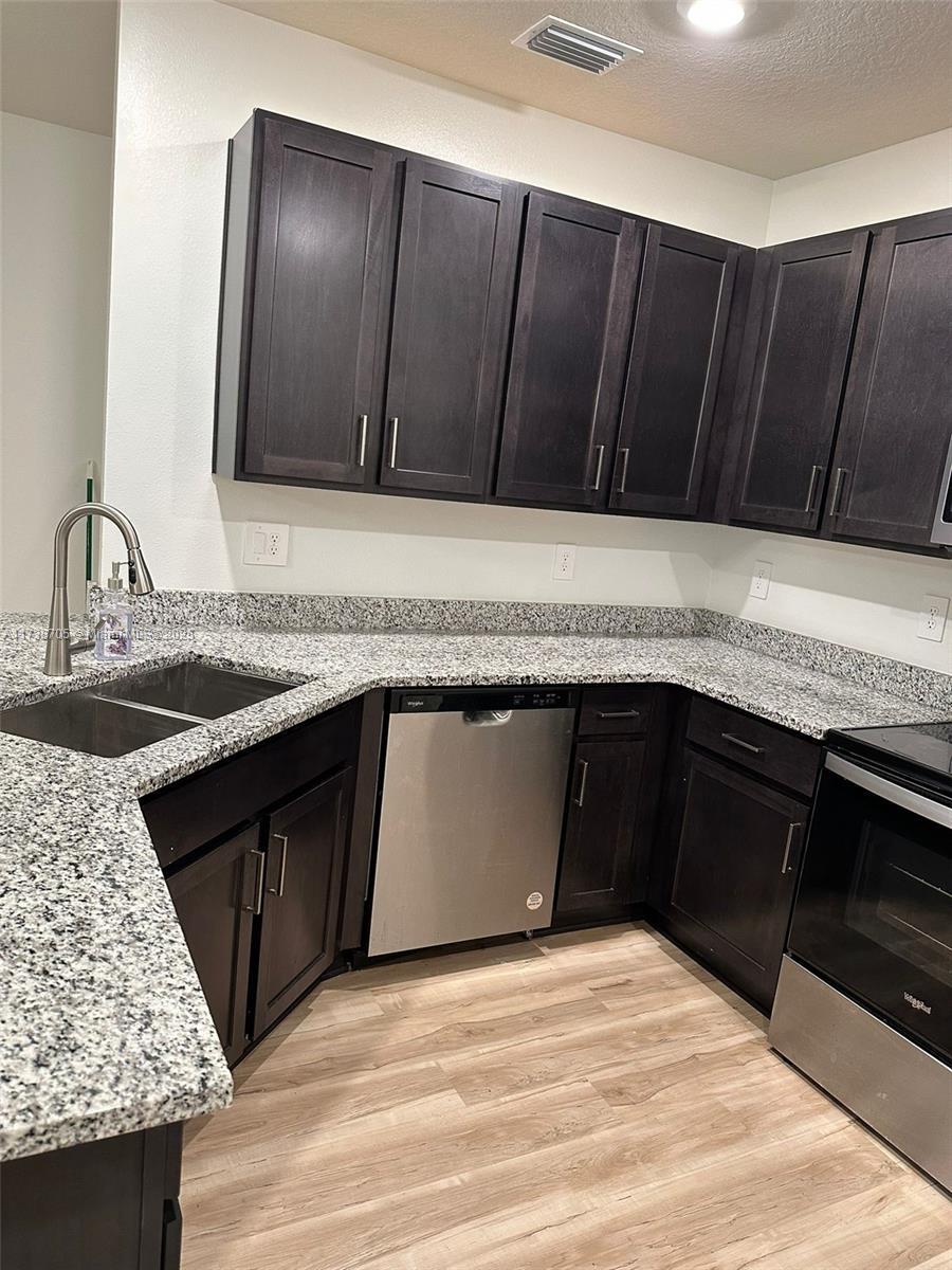 752 Stoney Pionte # 1, Davenport FL 33896 photo 5