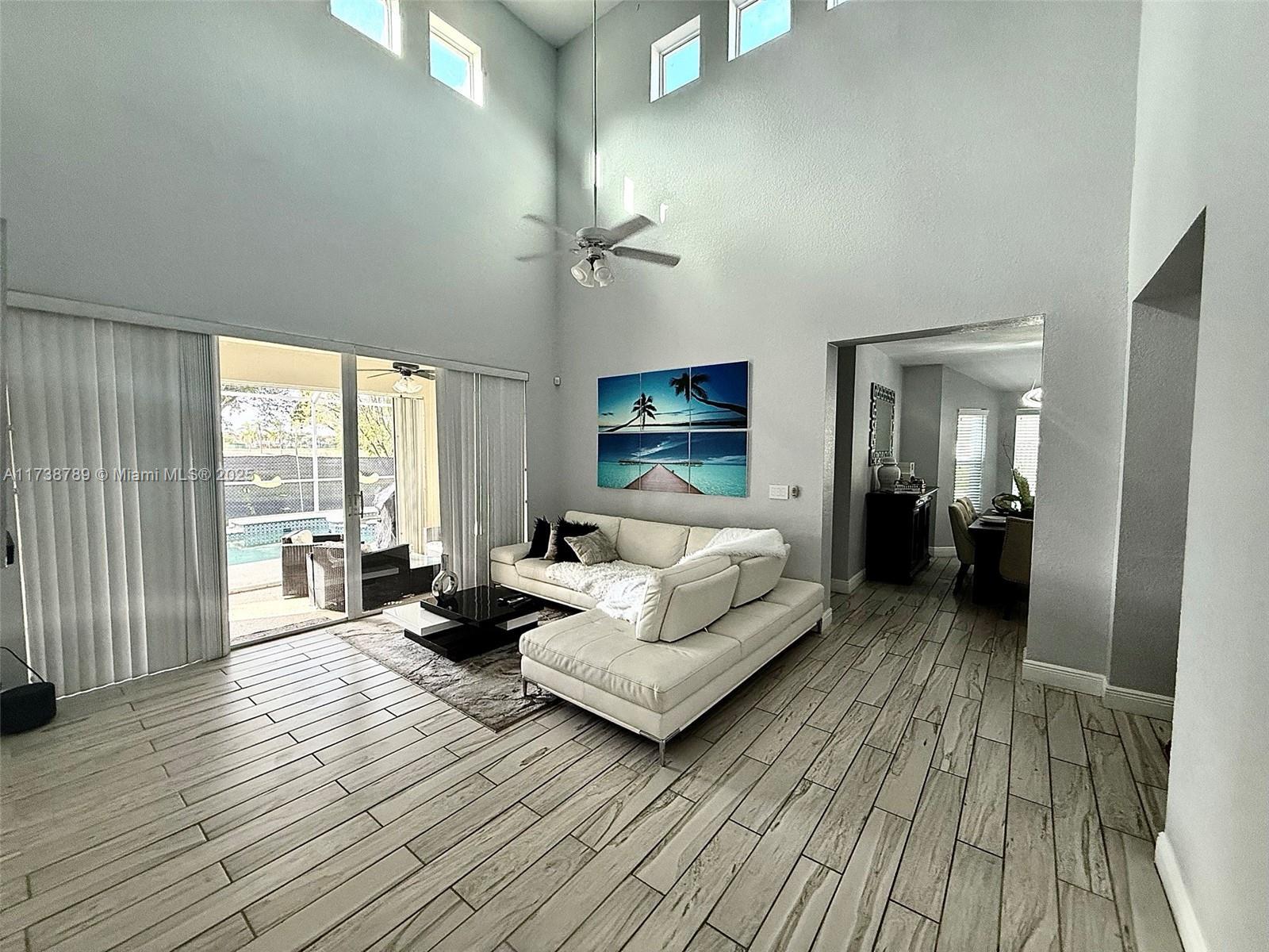 2602 Augusta Dr, Homestead FL 33035 photo 3