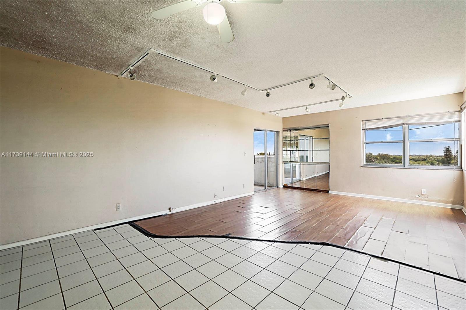 3301 Spanish Moss Ter # 904, Lauderhill FL 33319 photo 2
