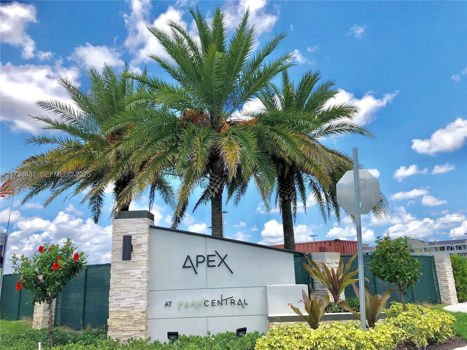 7925 NW 104th Ave # 25, Doral FL 33178