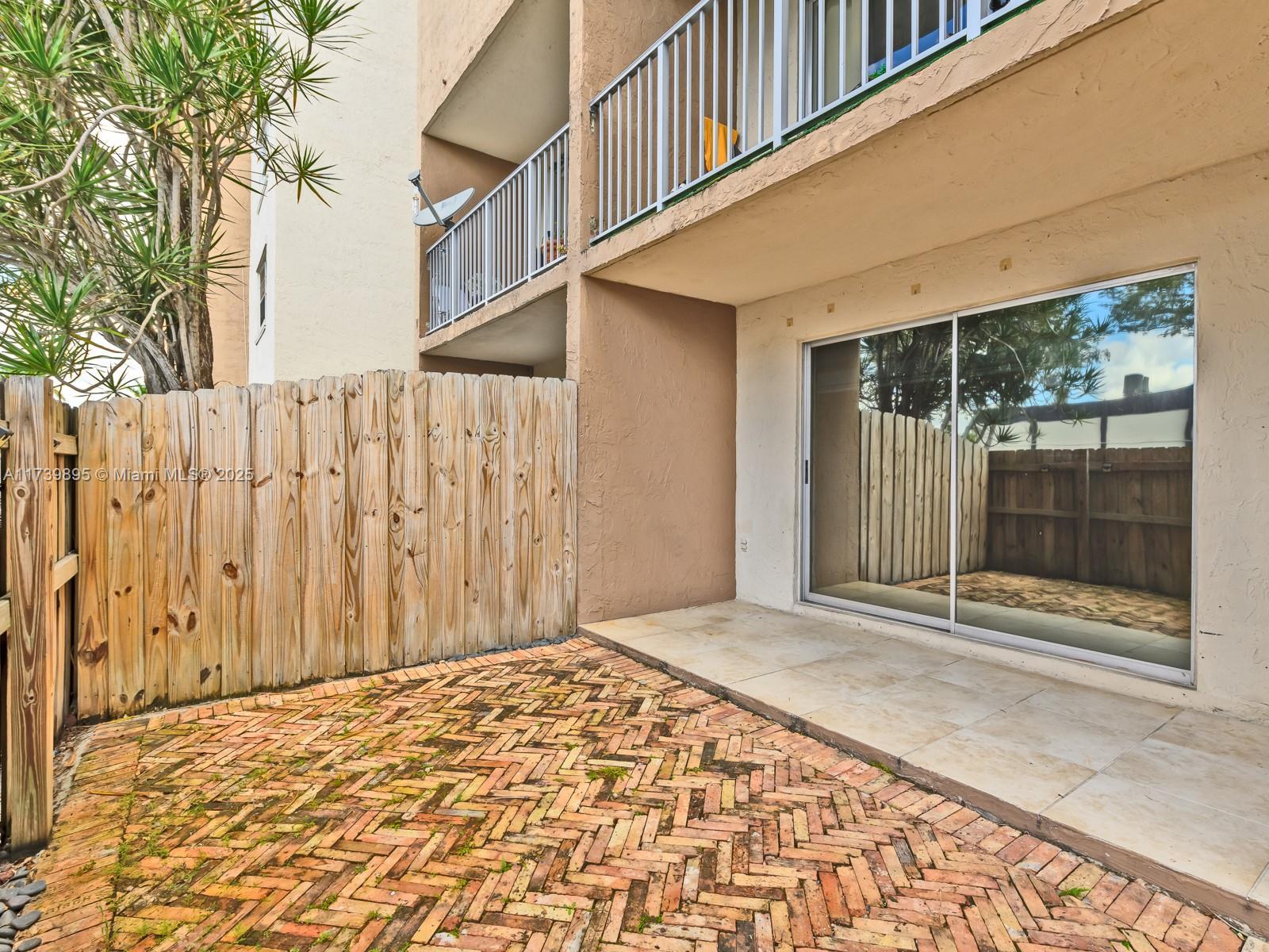 10900 SW 104th St # 114, Miami FL 33176 photo 5