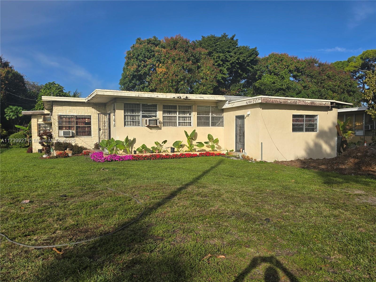 16916 NW 17th Ave, Miami Gardens FL 33056