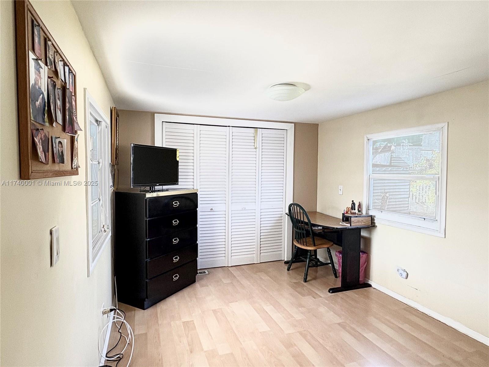 1941 SW 85th Ter, Davie FL 33324 photo 5