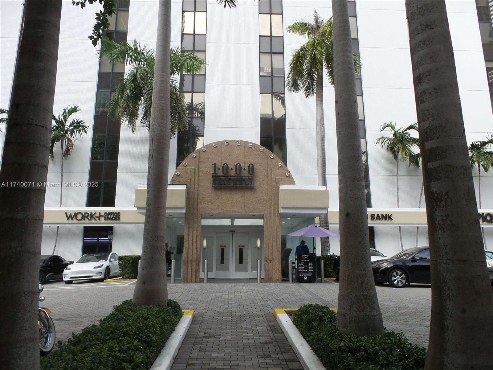 1000 Brickell Ave # 610, Miami FL 33131 photo 2
