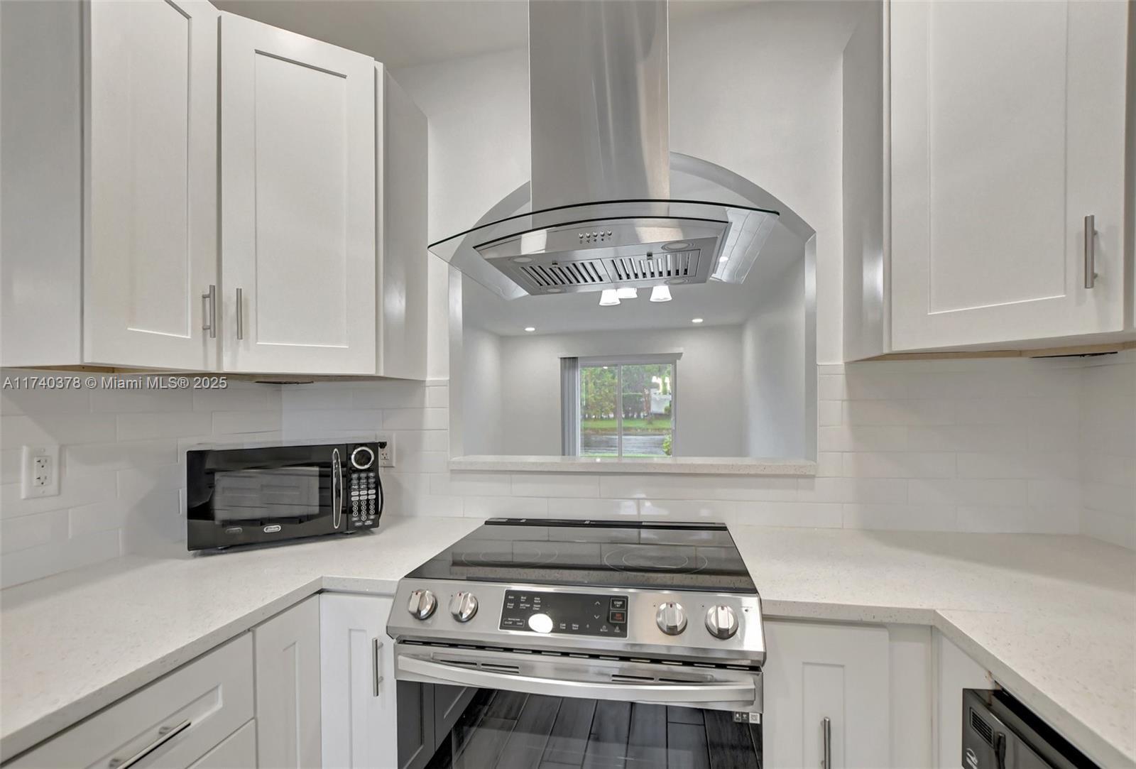 8645 Boca Dr # 8645, Boca Raton FL 33433 photo 4