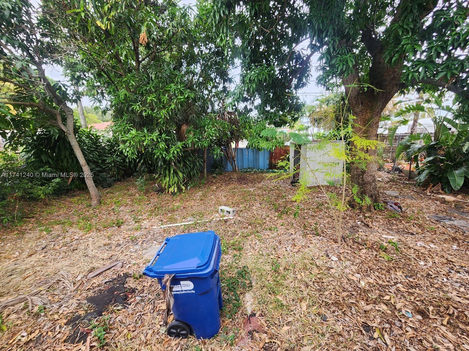 2231 NW 86th St, Miami FL 33147 photo 3