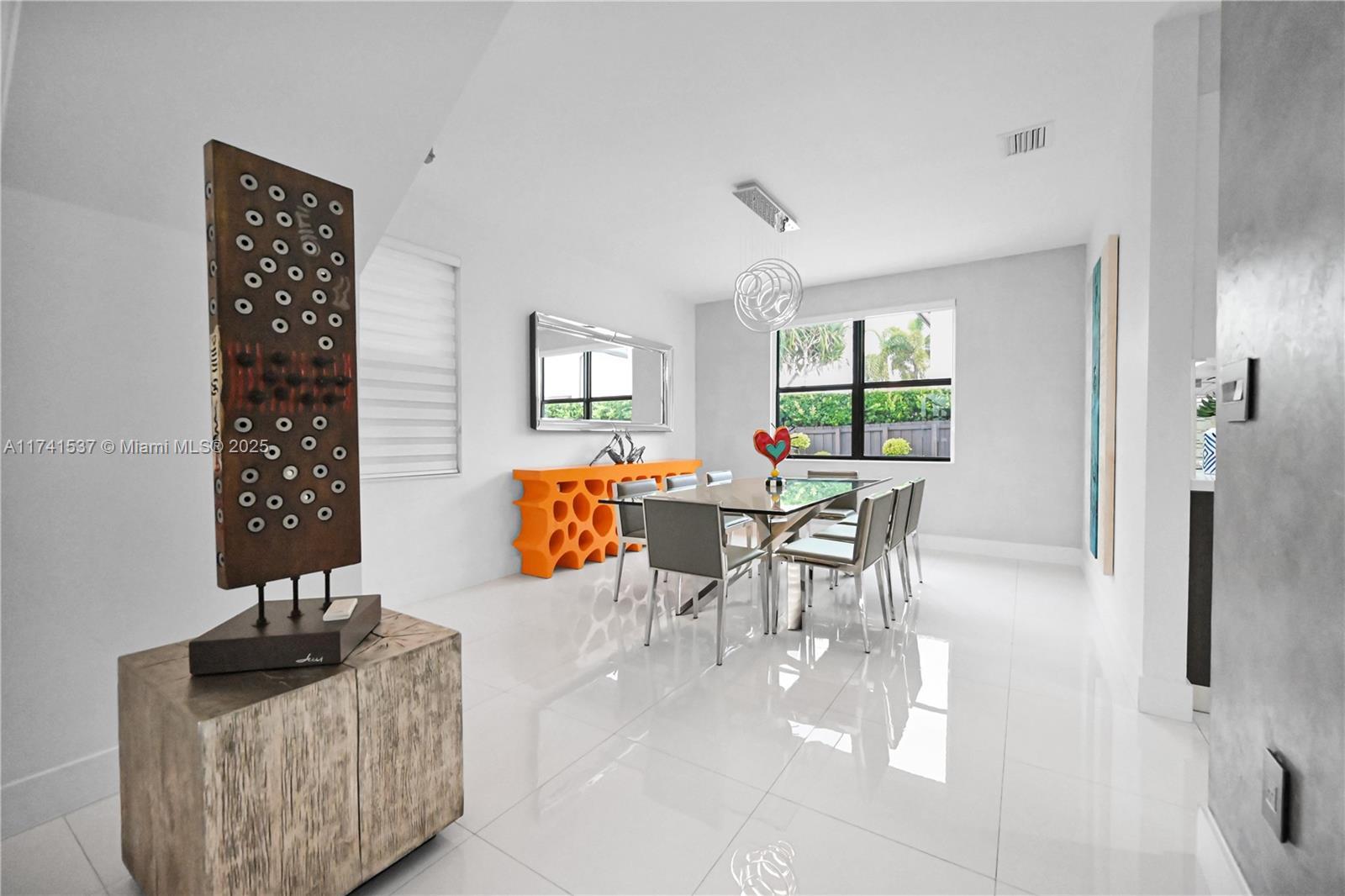 14869 SW 29th Ter, Miami FL 33185 photo 4