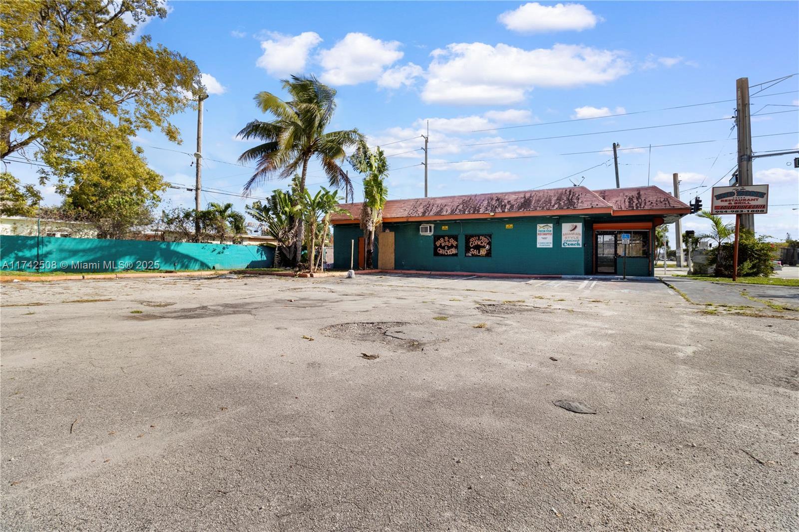 5601 Pembroke Rd, Hollywood FL 33023 photo 5