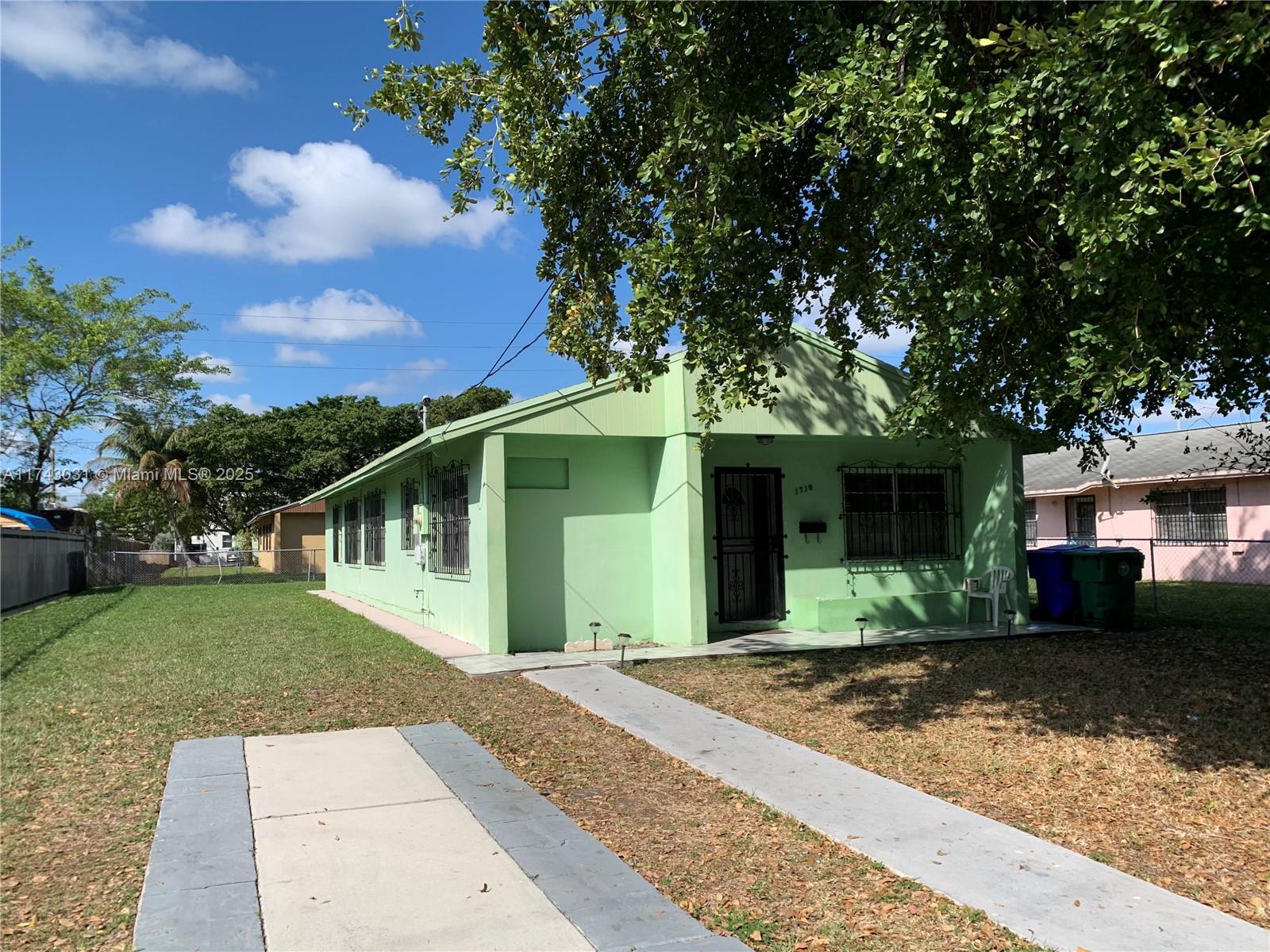 1710 NW 1st Ave, Miami FL 33136 photo 2