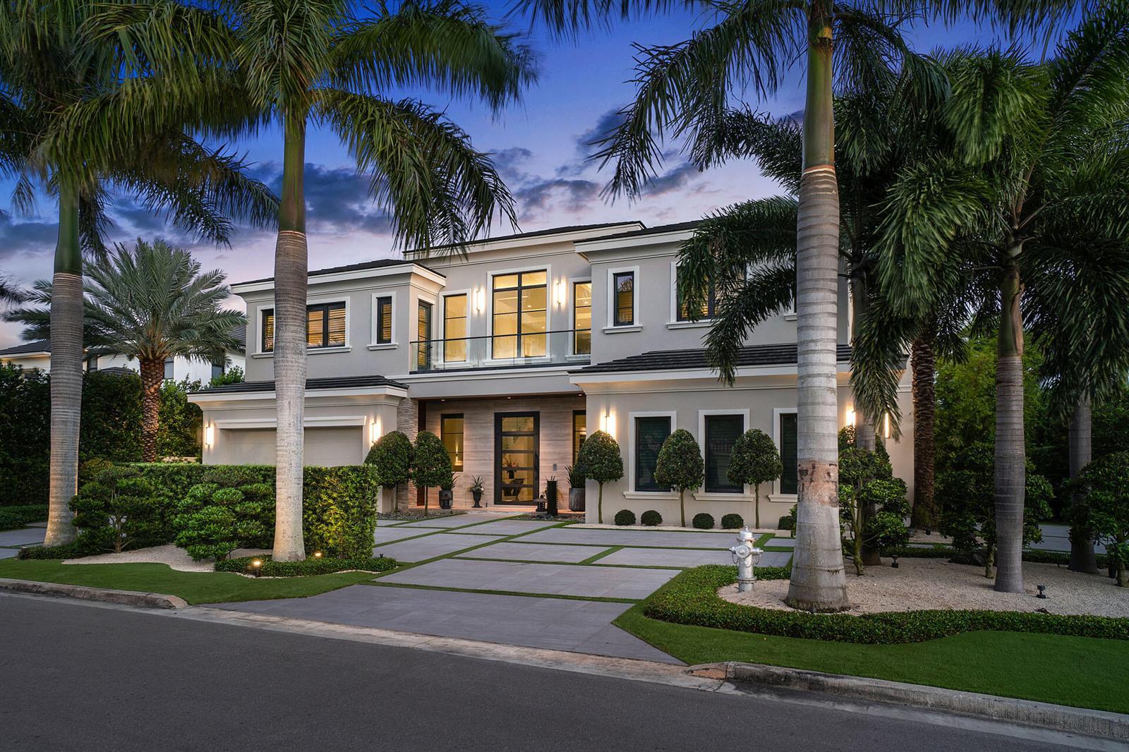 290 S Maya Palm Drive, Boca Raton FL 33432 photo 3