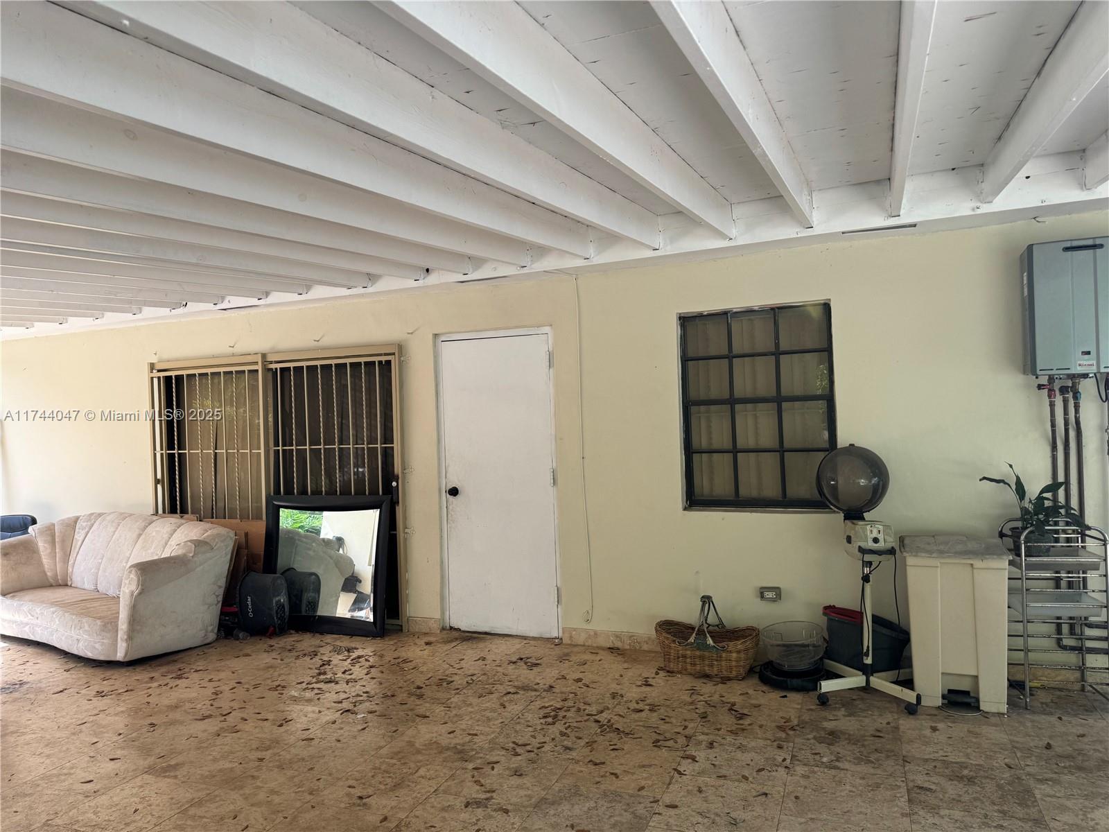 655 NE 135th St, North Miami FL 33161 photo 5