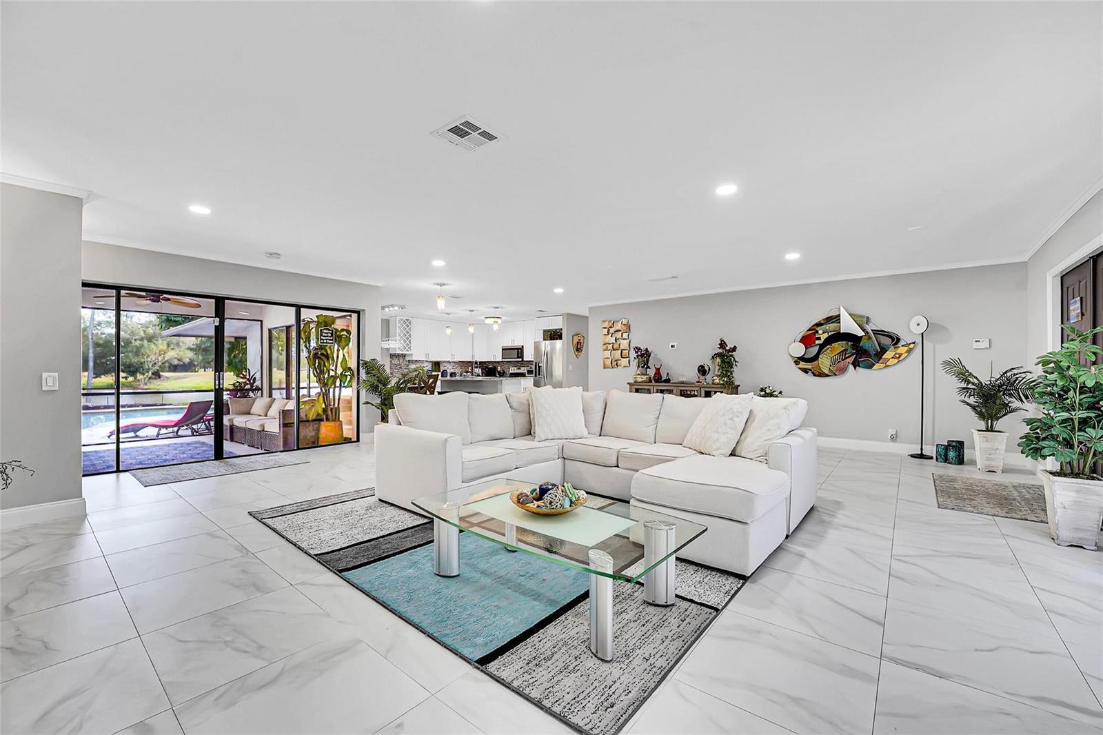 1618 The 12th Fairway, Wellington FL 33414 photo 4