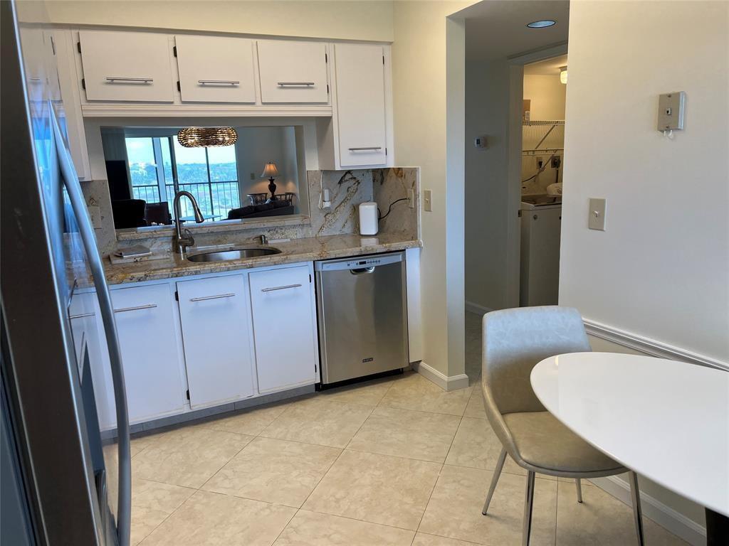 7260 Kinghurst Drive # 606, Delray Beach FL 33446 photo 4