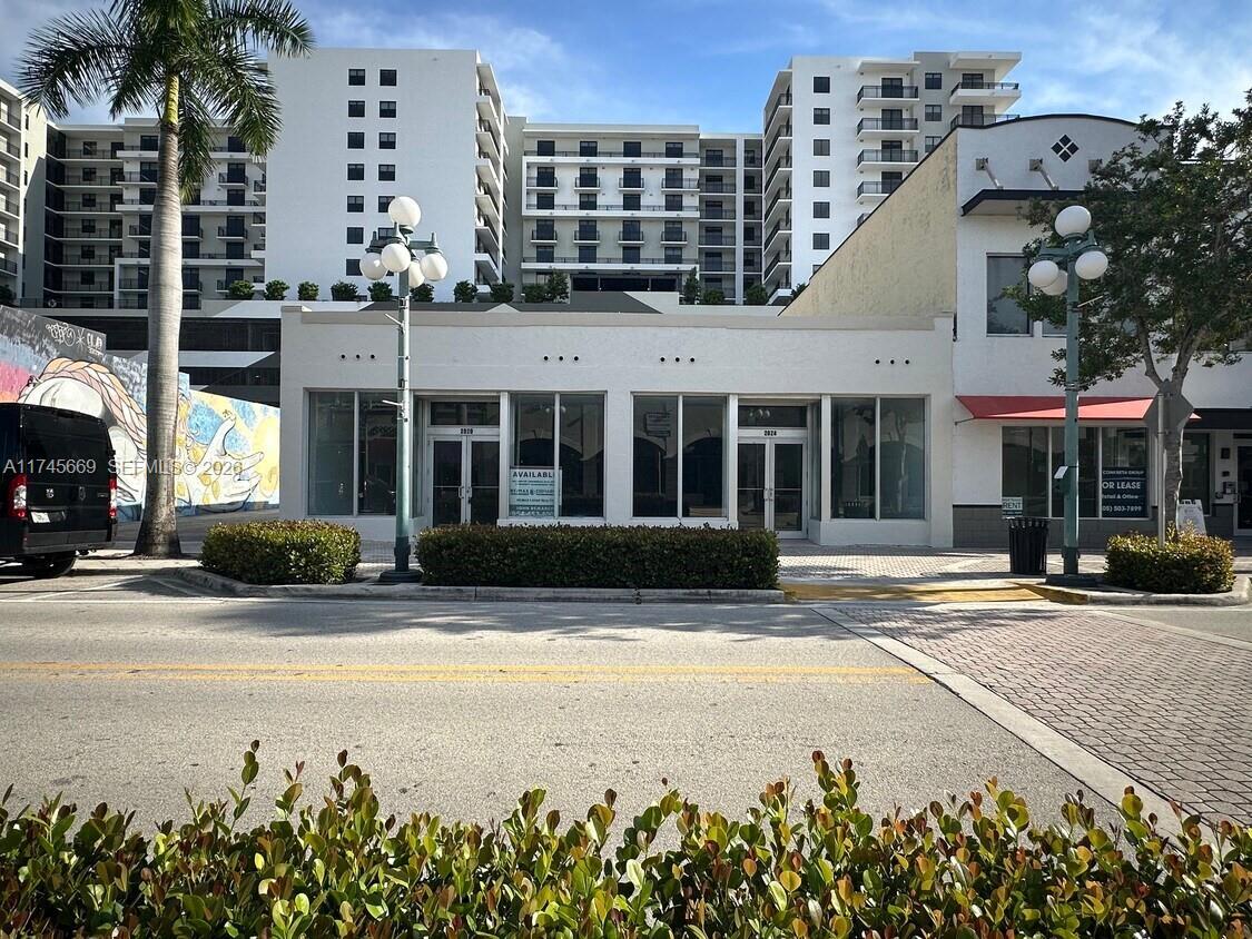 2020 Harrison St, Hollywood FL 33020
