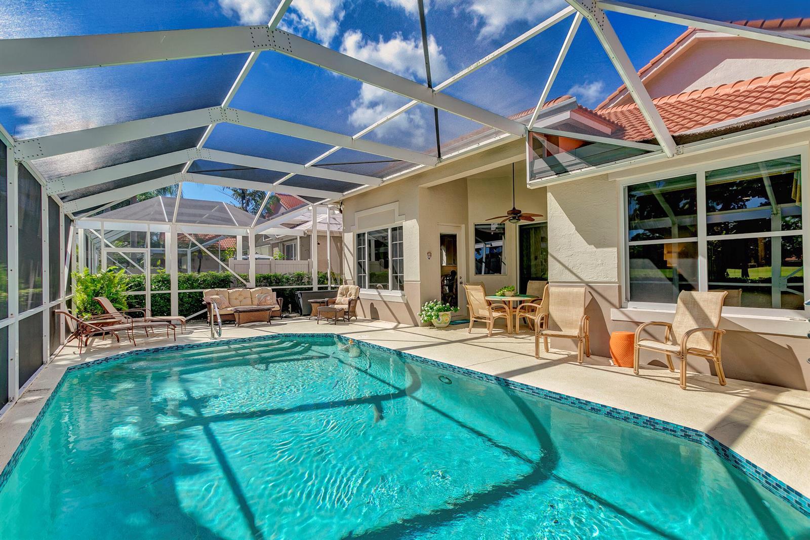 118 Monterey Pointe Drive, Palm Beach Gardens FL 33418