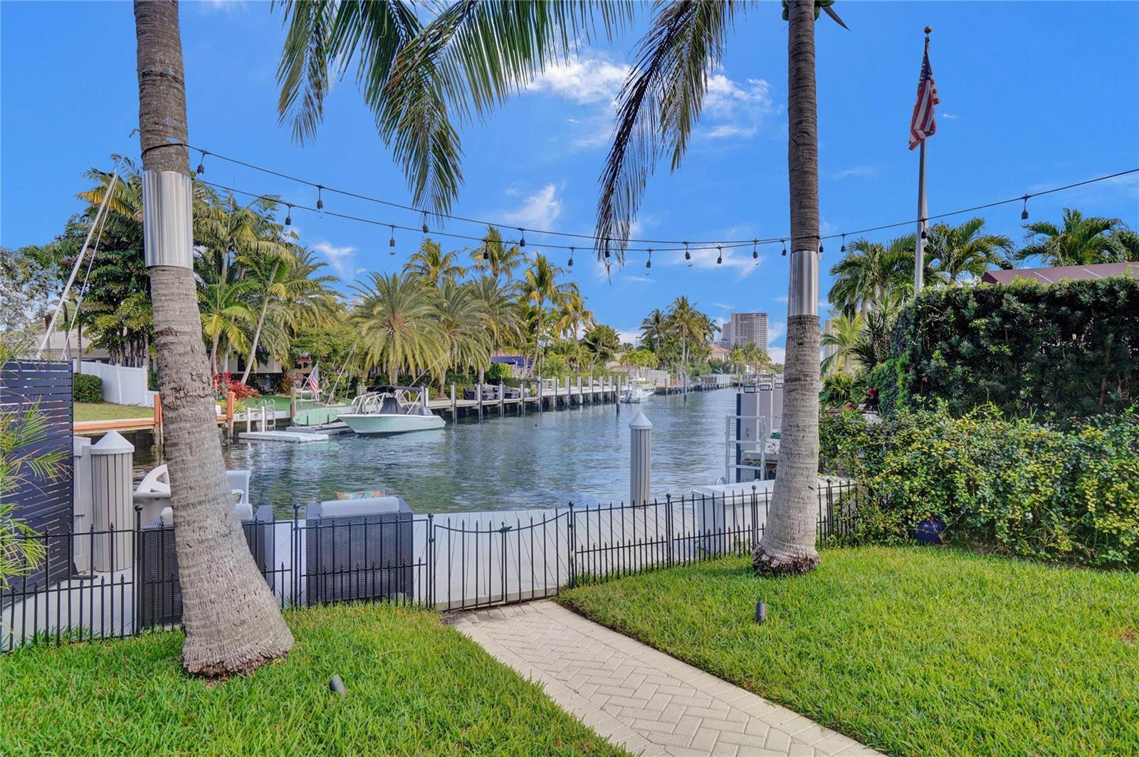 4030 Bayview Drive, Fort Lauderdale FL 33308 photo 3