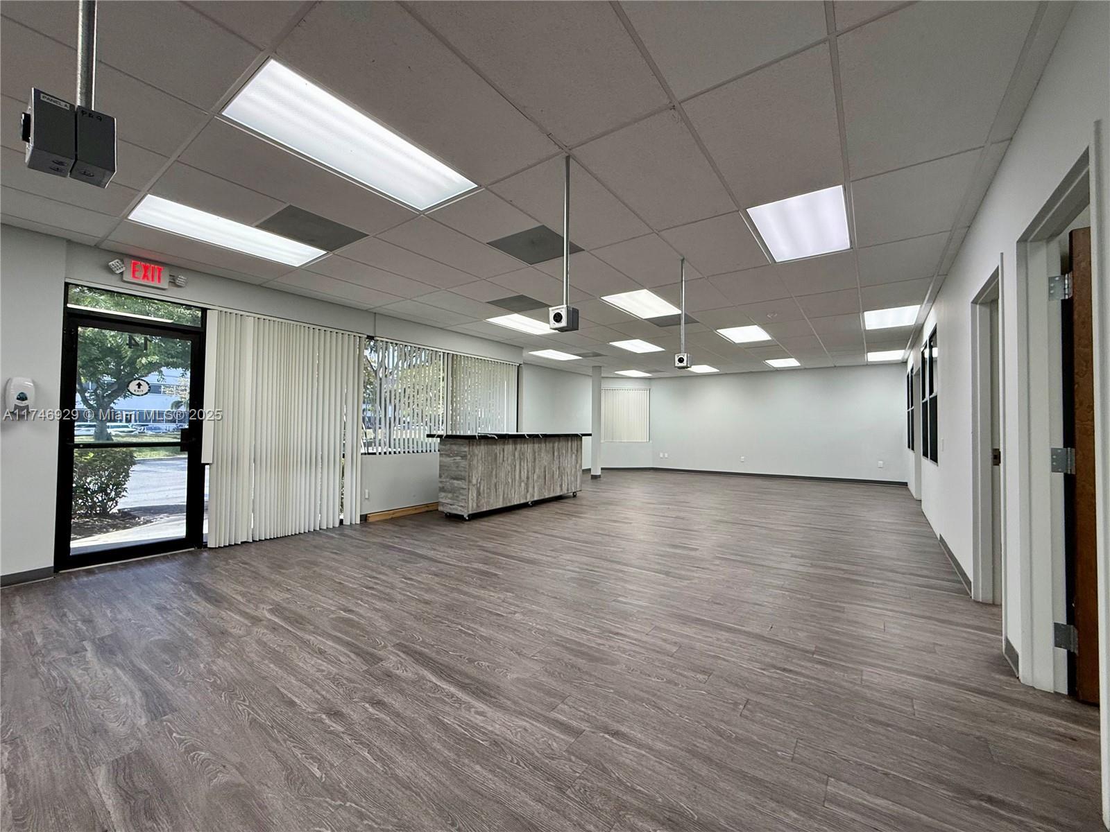 5420 NW 33rd Ave # 15, Fort Lauderdale FL 33309 photo 2
