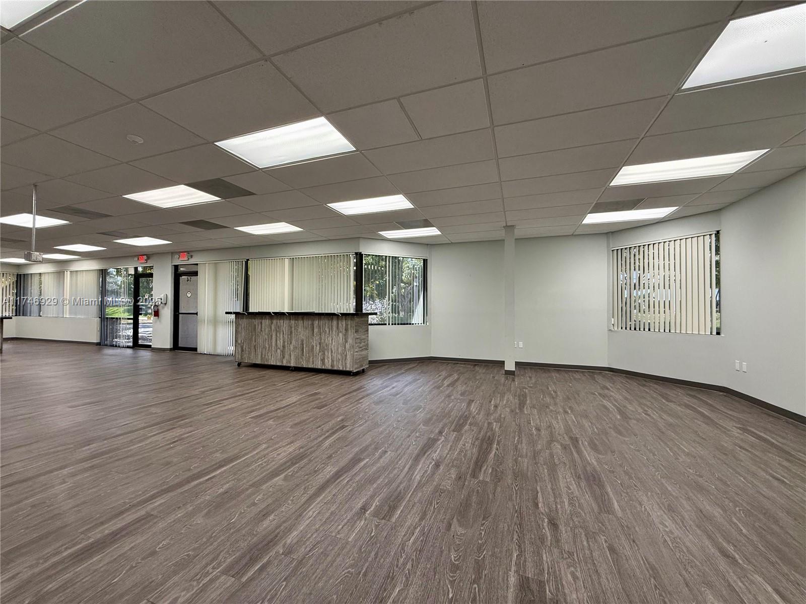 5420 NW 33rd Ave # 15, Fort Lauderdale FL 33309 photo 3