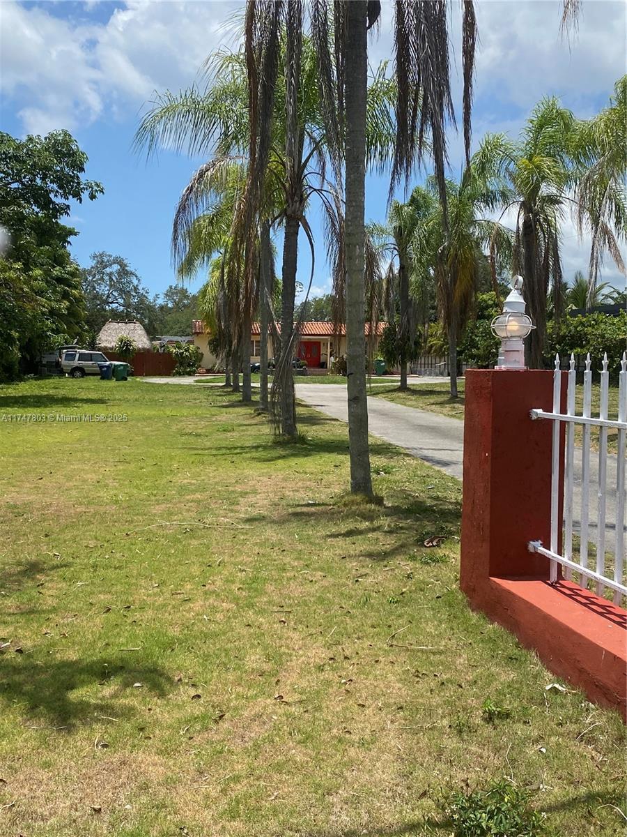 8550 Miller Dr, Miami FL 33155 photo 3