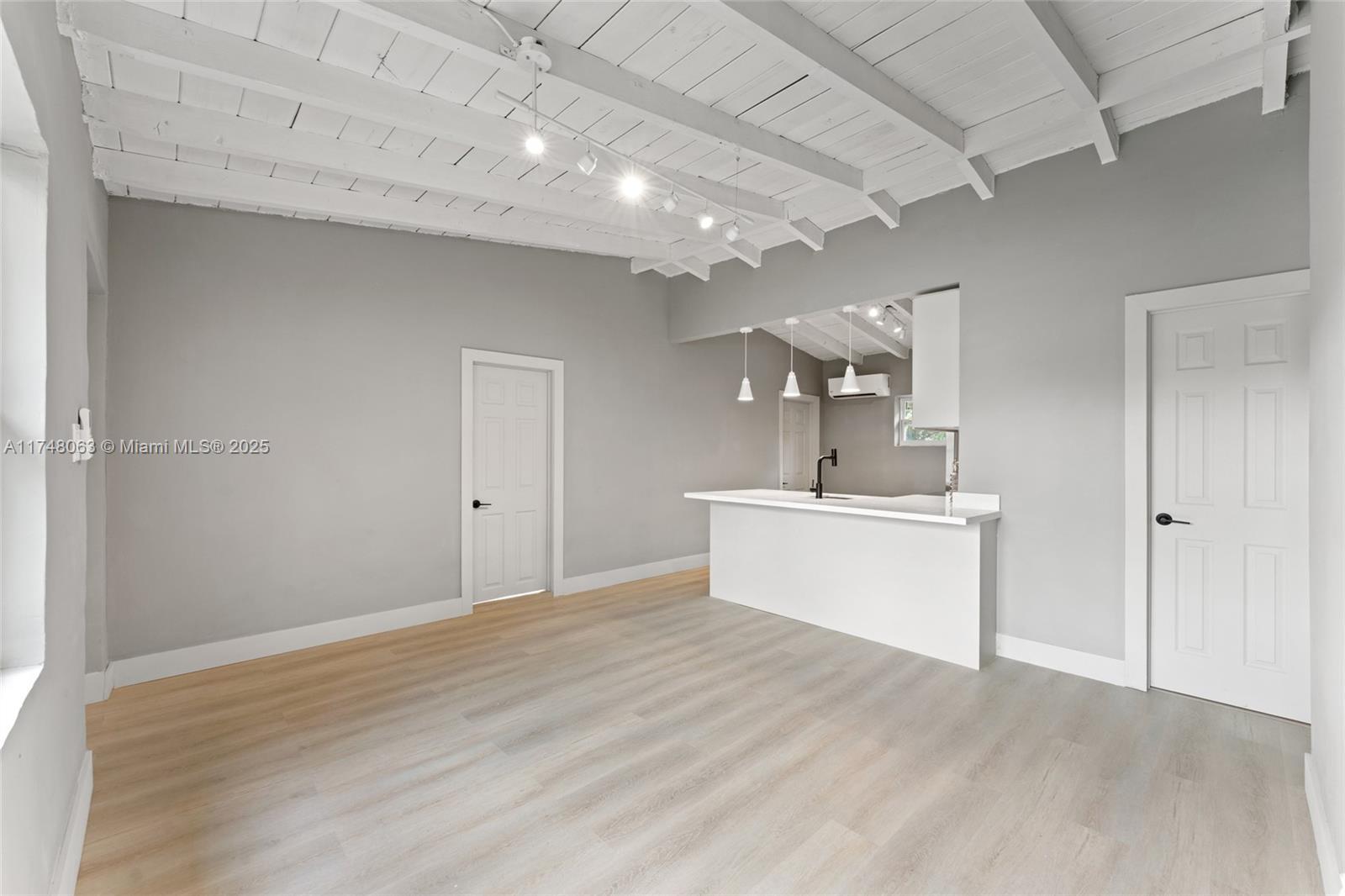 2813 NW 5th St, Pompano Beach FL 33069 photo 5