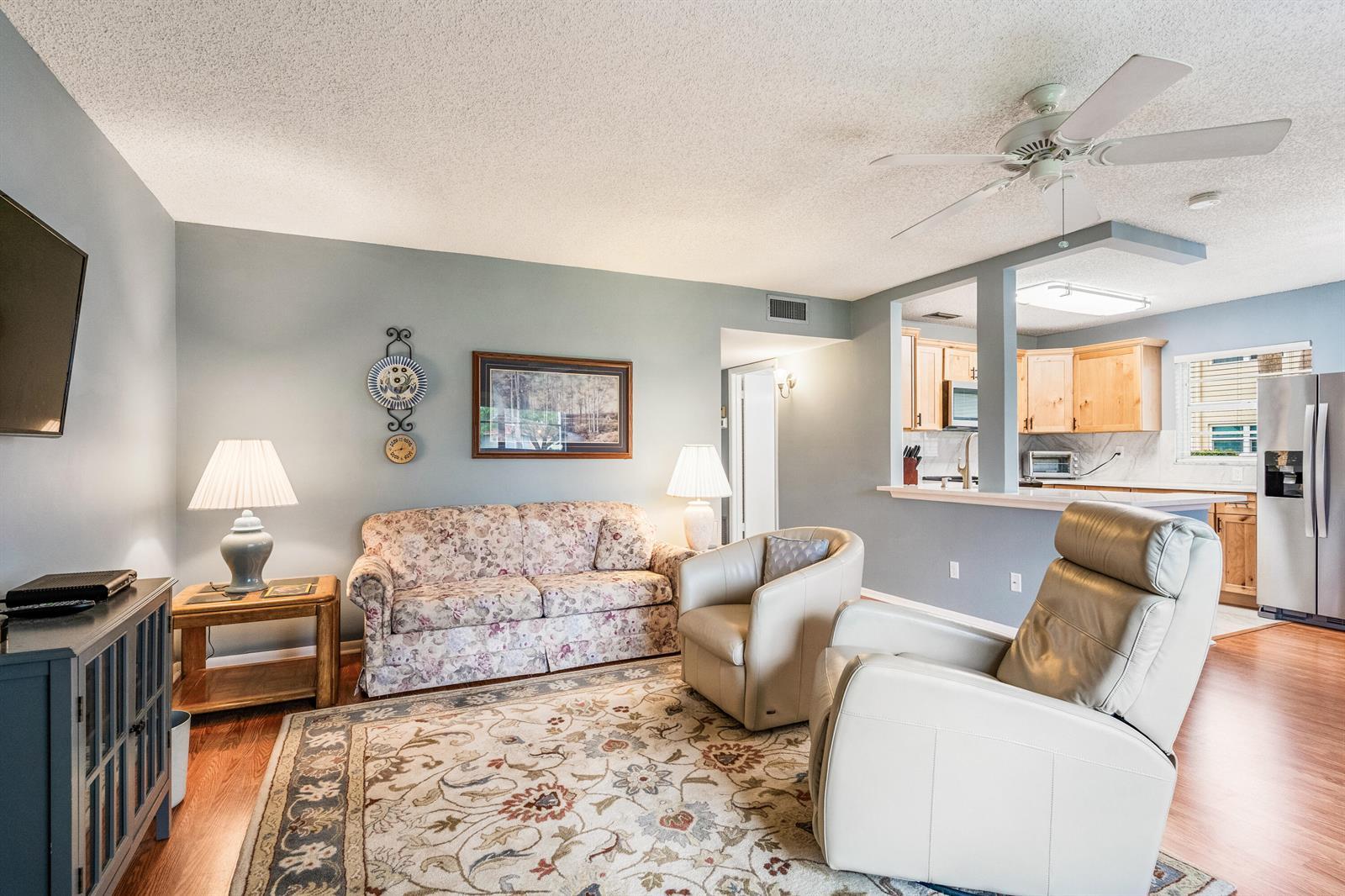 65 Woodland Drive # 106, Vero Beach FL 32962 photo 5
