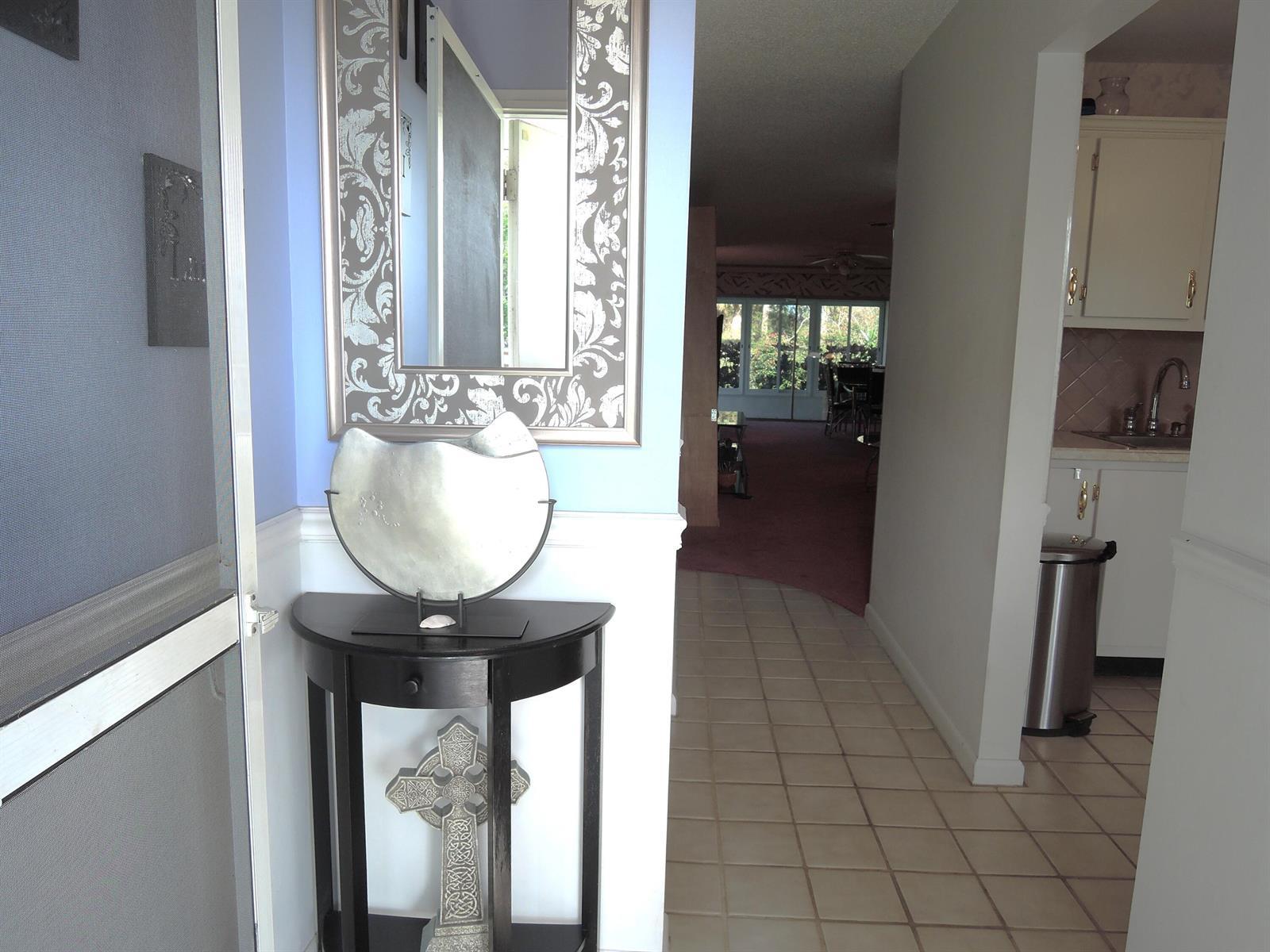 944 Savannas Point Drive Apt B, Fort Pierce FL 34982 photo 2