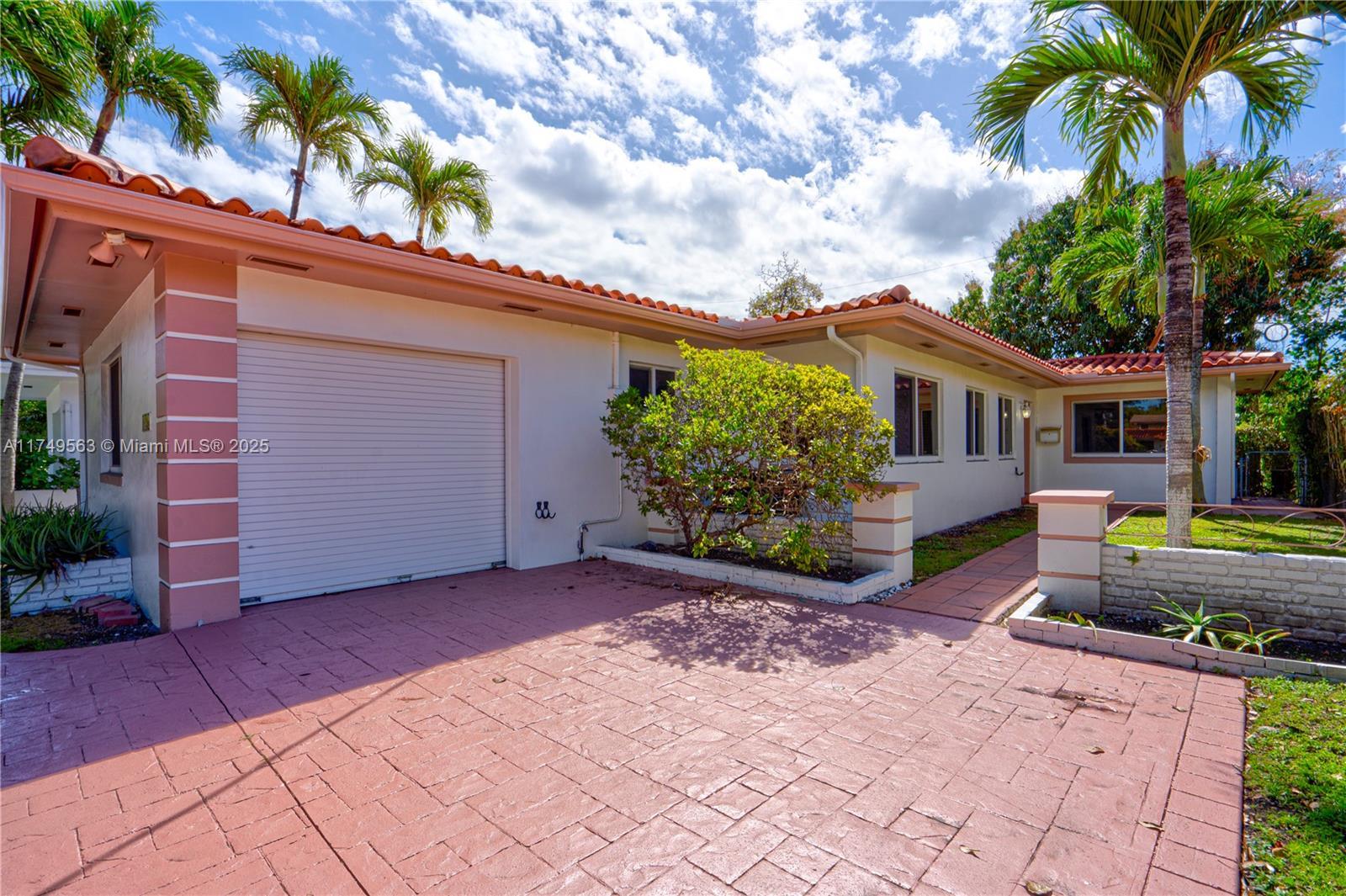 1526 Bird Rd, Coral Gables FL 33146 photo 5