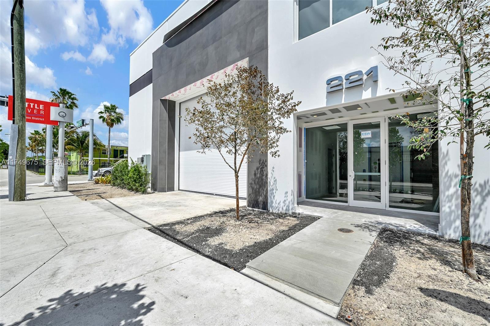 210 NE 68th St # 1, Miami FL 33138 photo 3