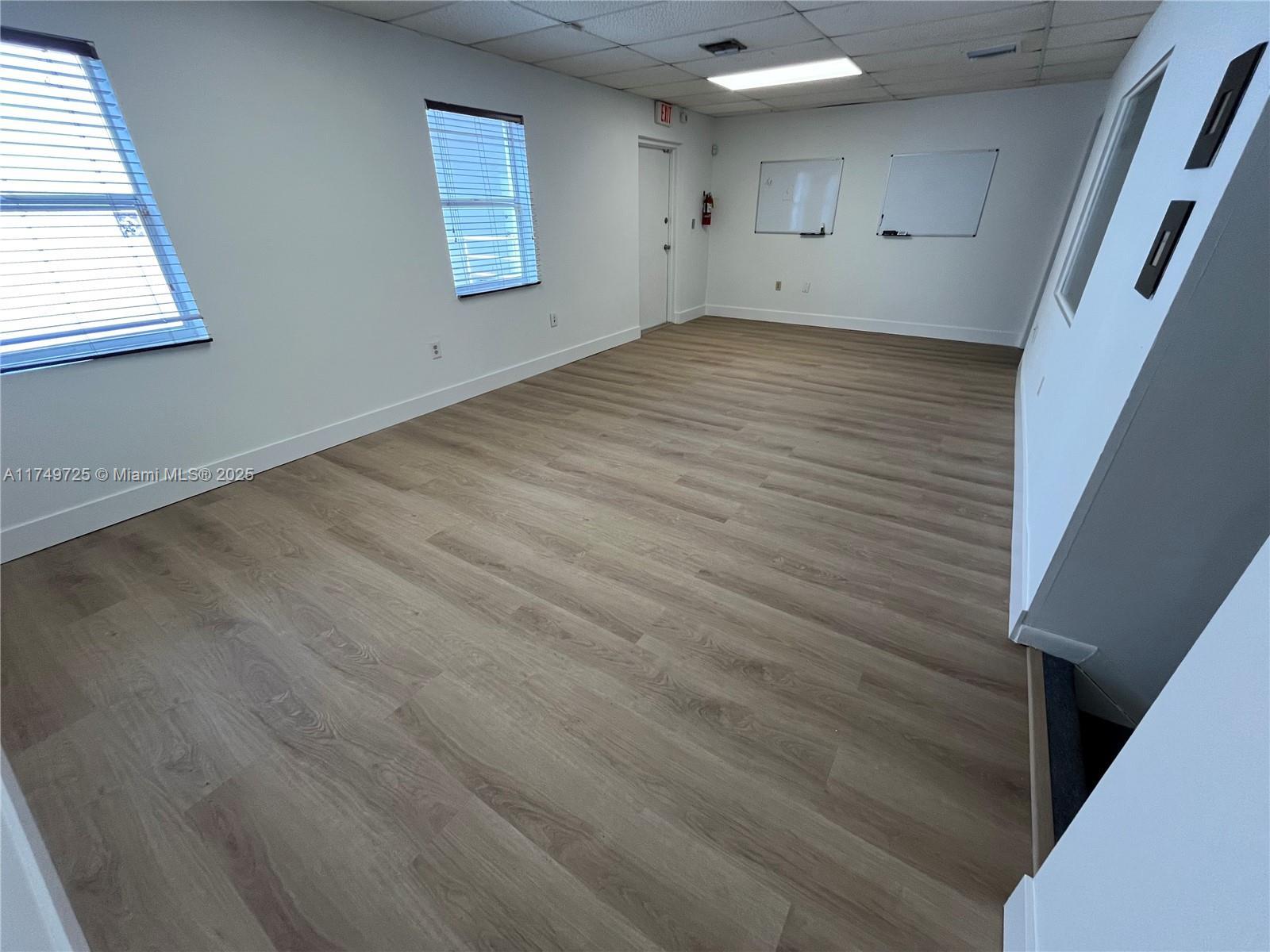 8000 NW 31st St # 16, Doral FL 33122 photo 3