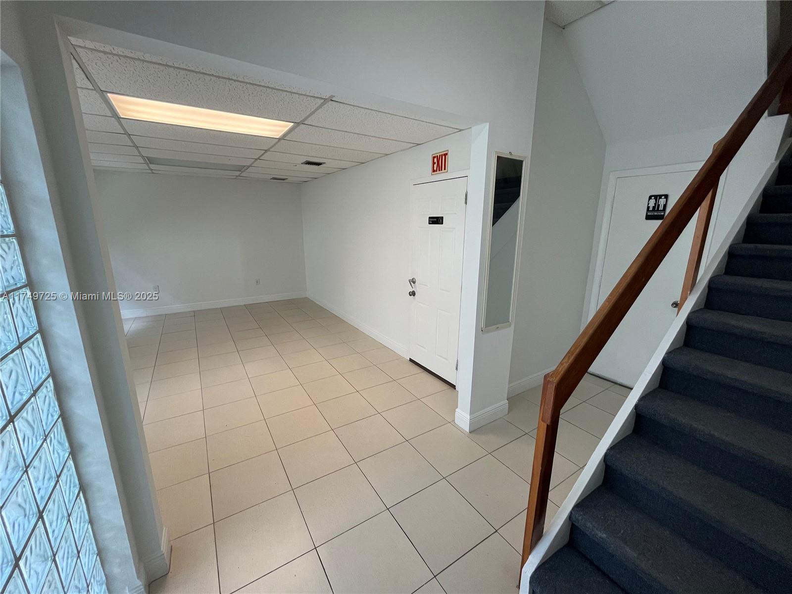 8000 NW 31st St # 16, Doral FL 33122