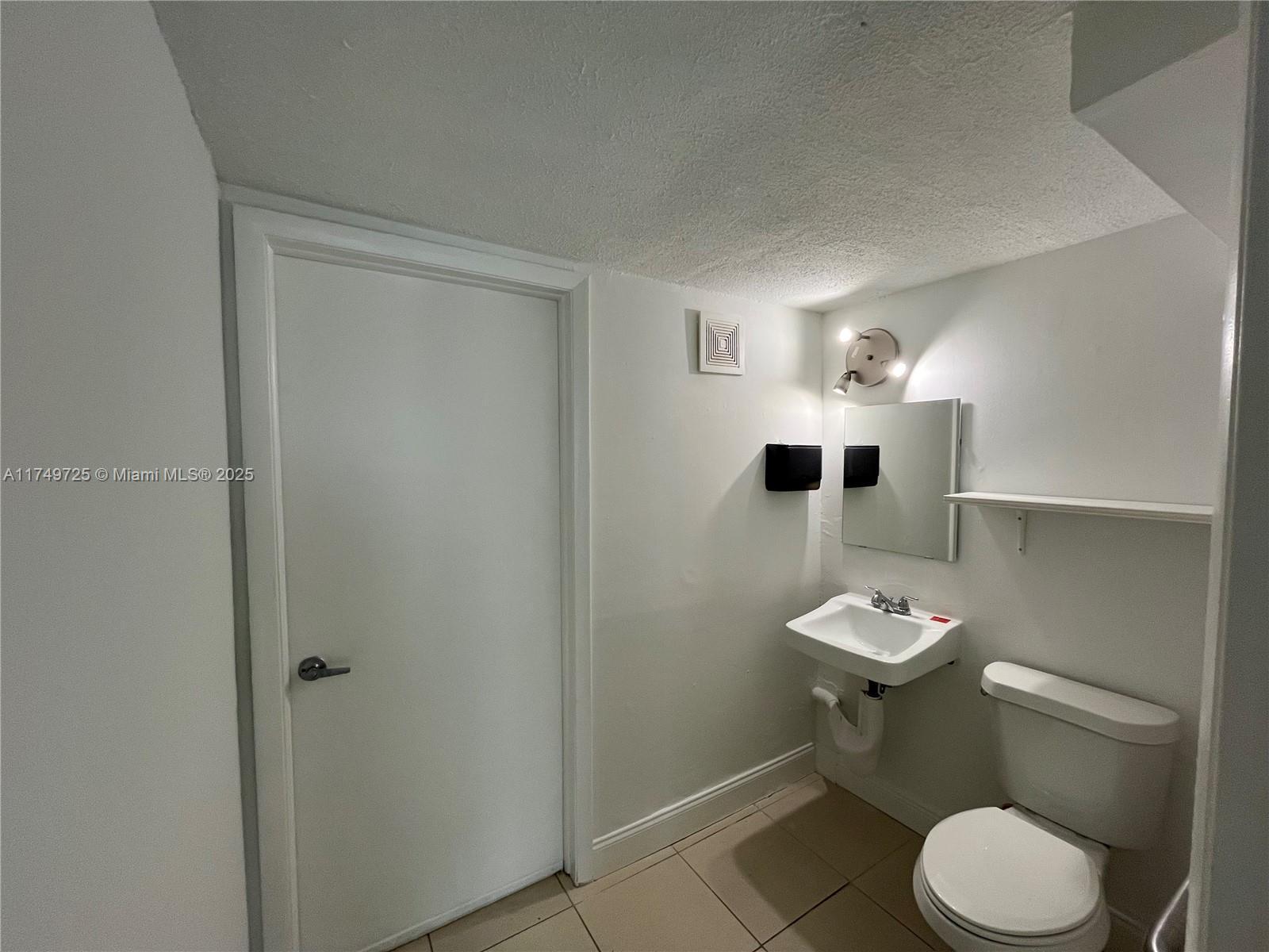 8000 NW 31st St # 16, Doral FL 33122 photo 5