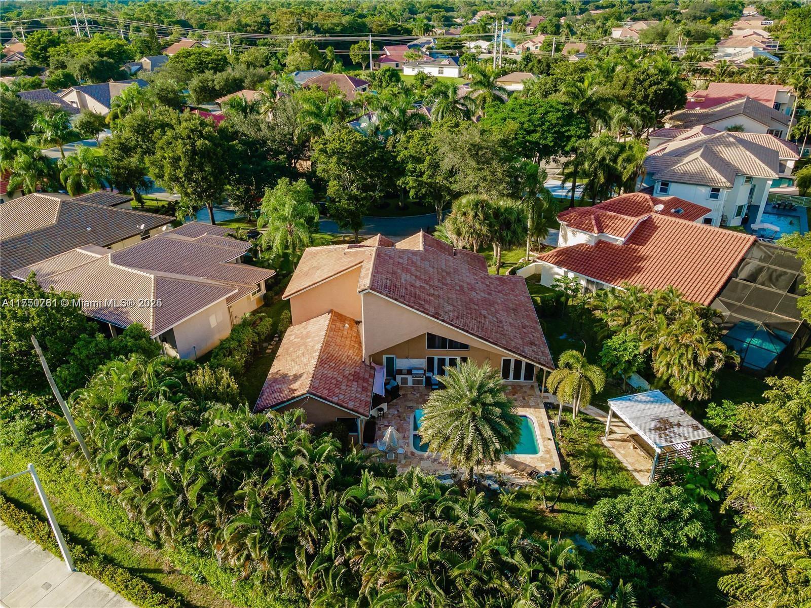 4699 Rothschild Dr, Coral Springs FL 33067