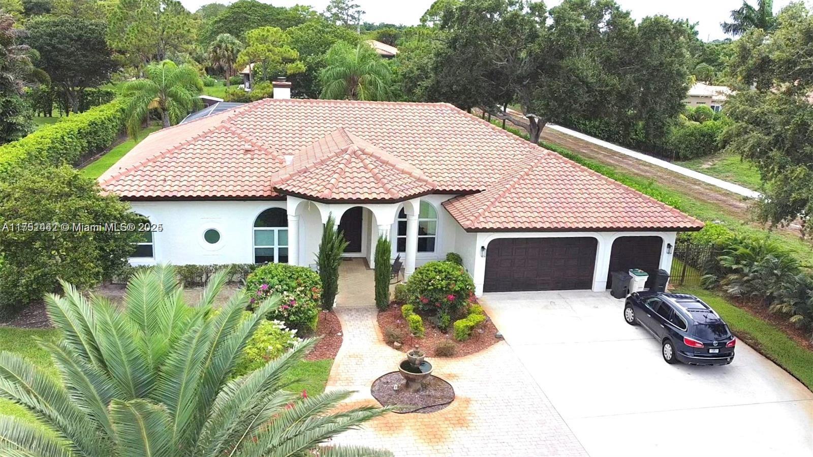 6963 NW 66th Ave, Parkland FL 33067 photo 2