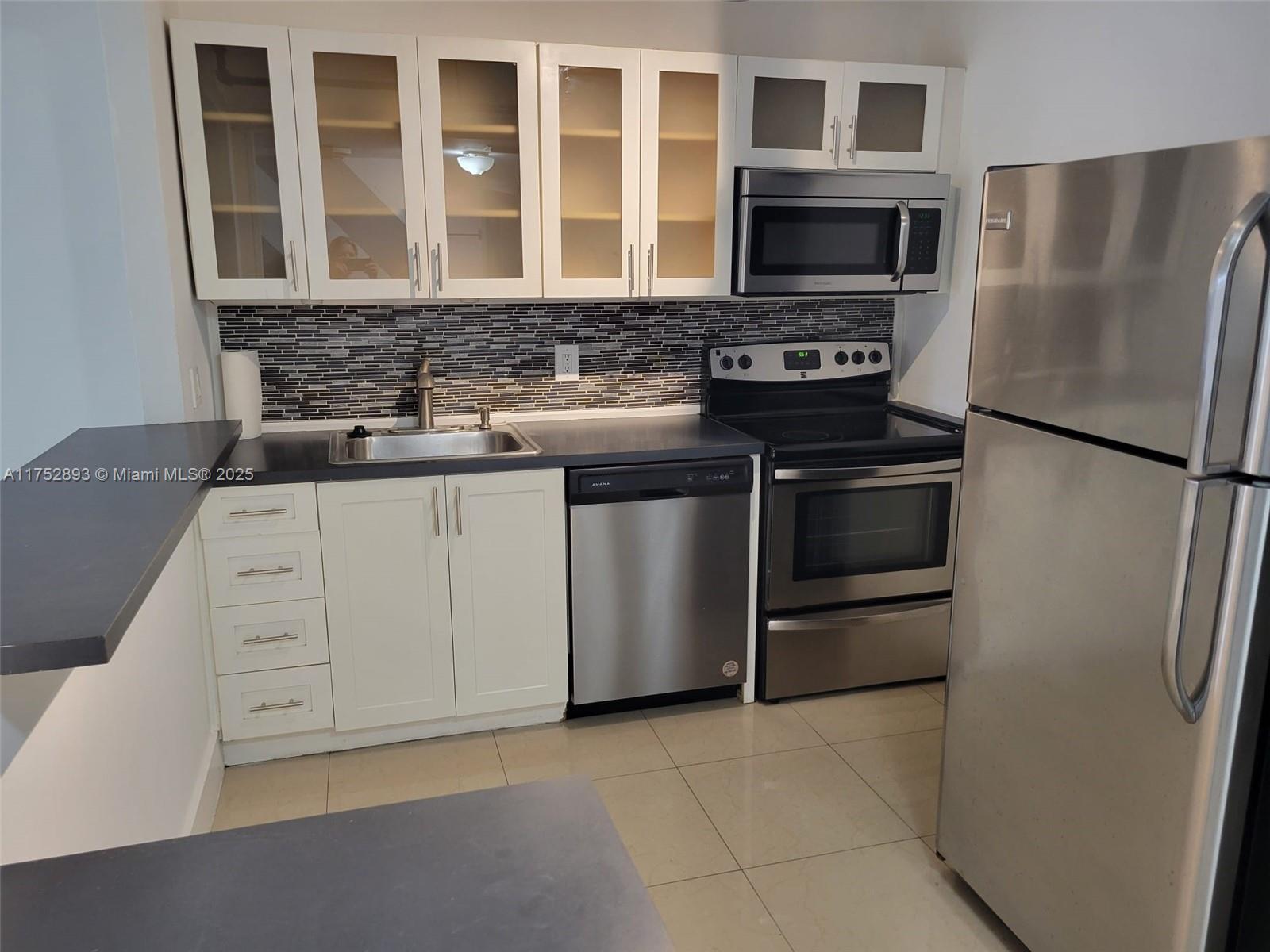 1470 NE 123rd St # A204, North Miami FL 33161