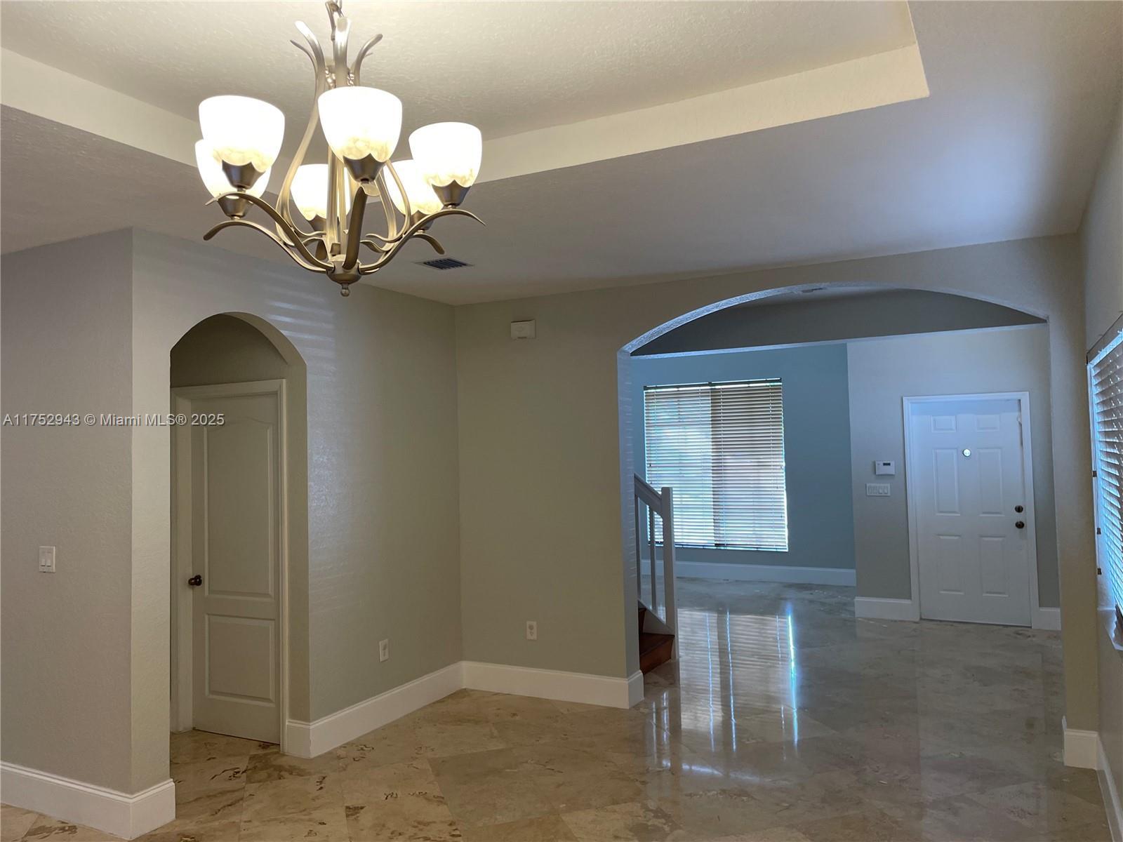 915 SW 155th Ct, Miami FL 33194 photo 5
