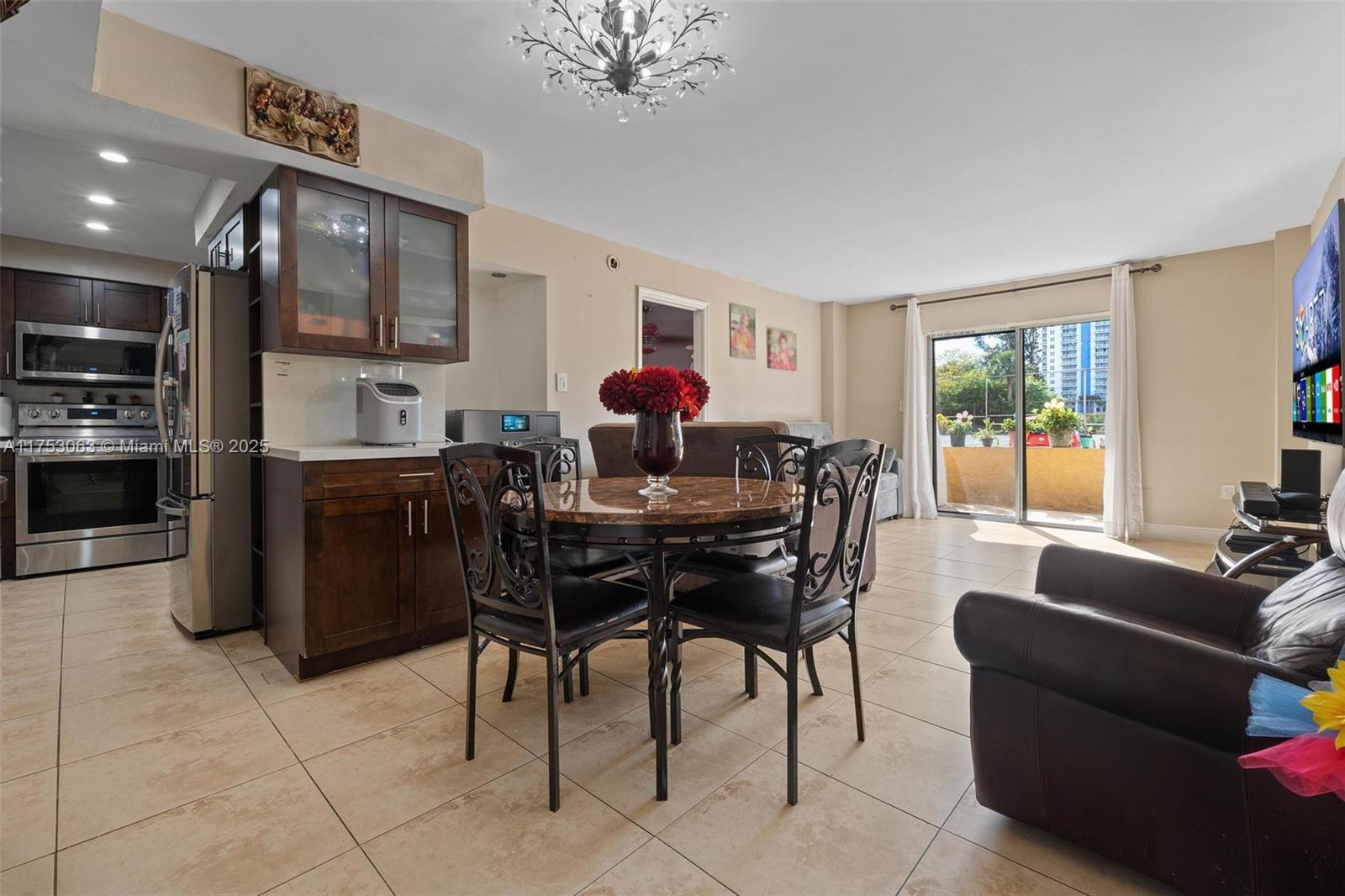 4801 NW 7th St # 16, Miami FL 33126 photo 4