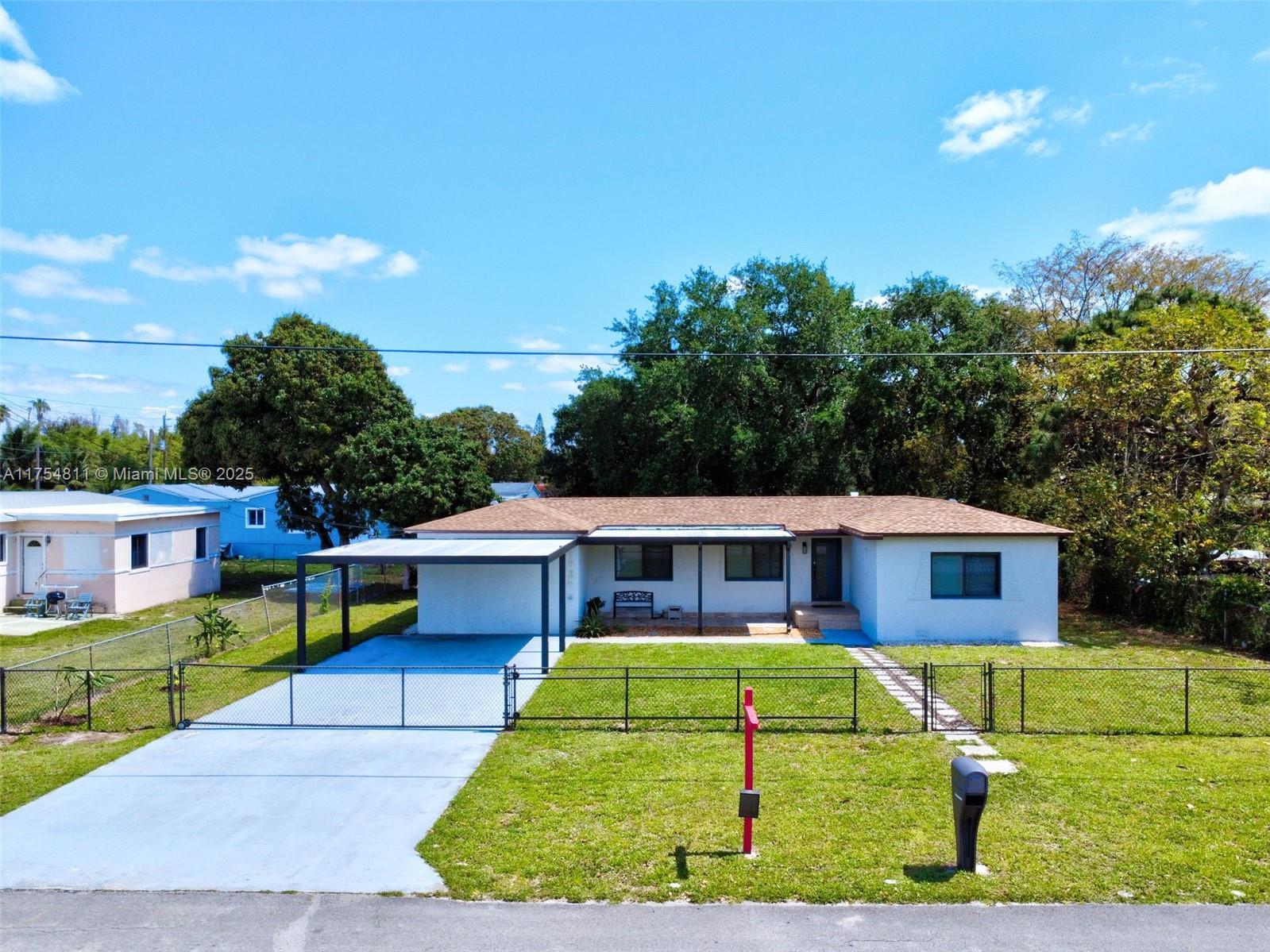 1625 NW 147th St Dr, Miami FL 33167