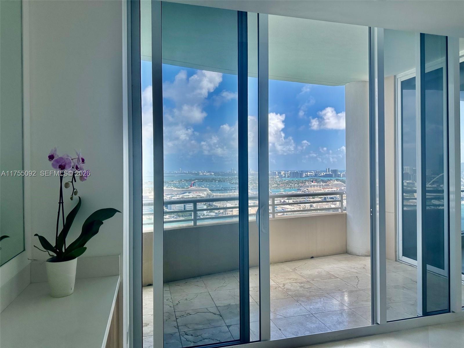 848 Brickell Key Dr # 4002, Miami FL 33131 photo 4