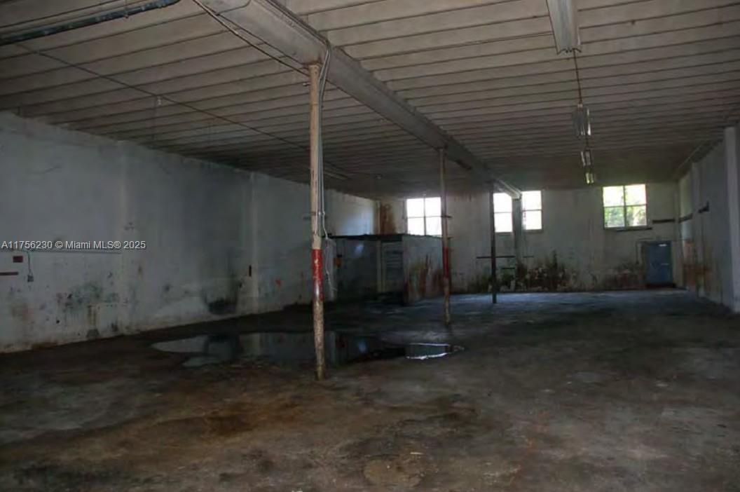 3916 NW 32nd Ave, Miami FL 33142 photo 4