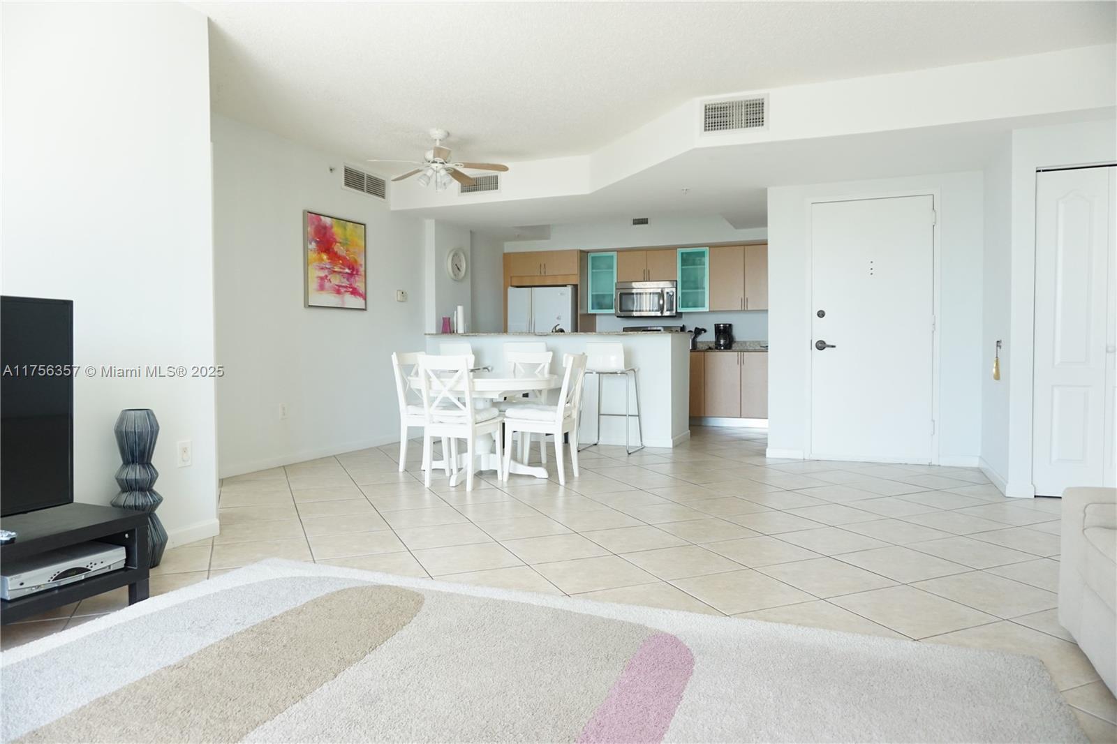 17555 Atlantic Blvd # 606, Sunny Isles Beach FL 33160 photo 5