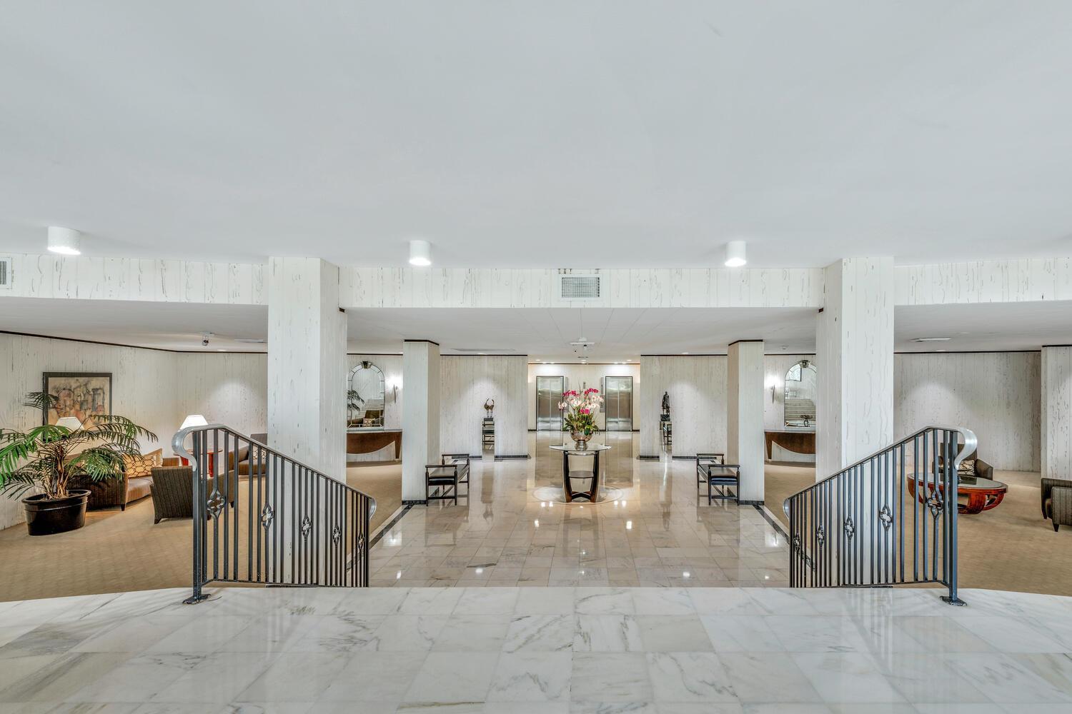 2295 S Ocean Boulevard # 404, Palm Beach FL 33480 photo 3