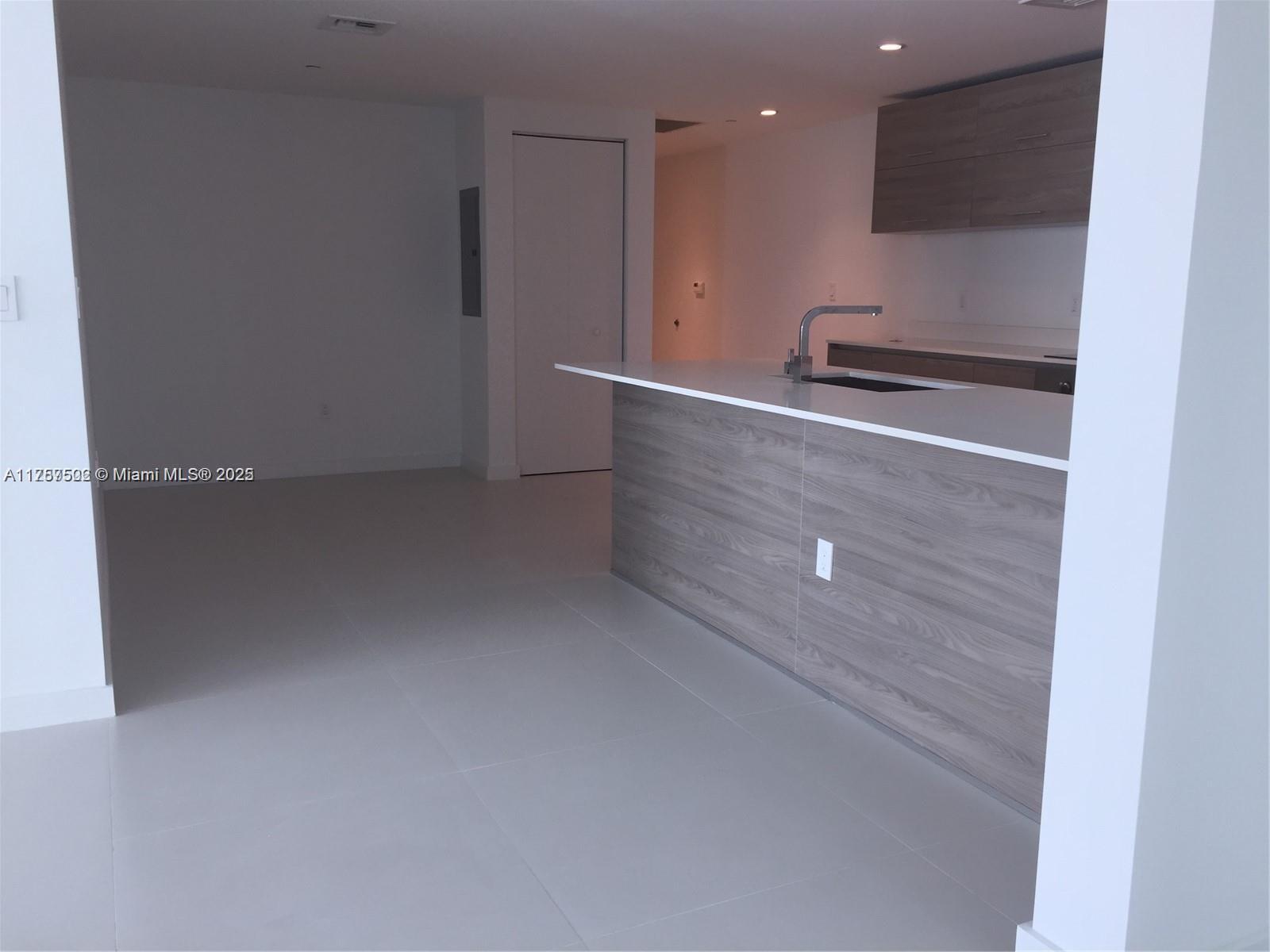 1300 S Miami Ave # 1910, Miami FL 33130 photo 5
