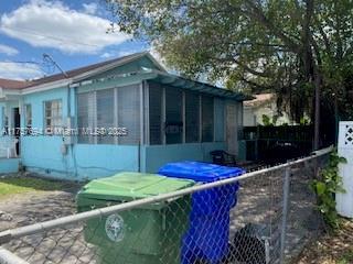 2156 NW 32nd St, Miami FL 33142 photo 2