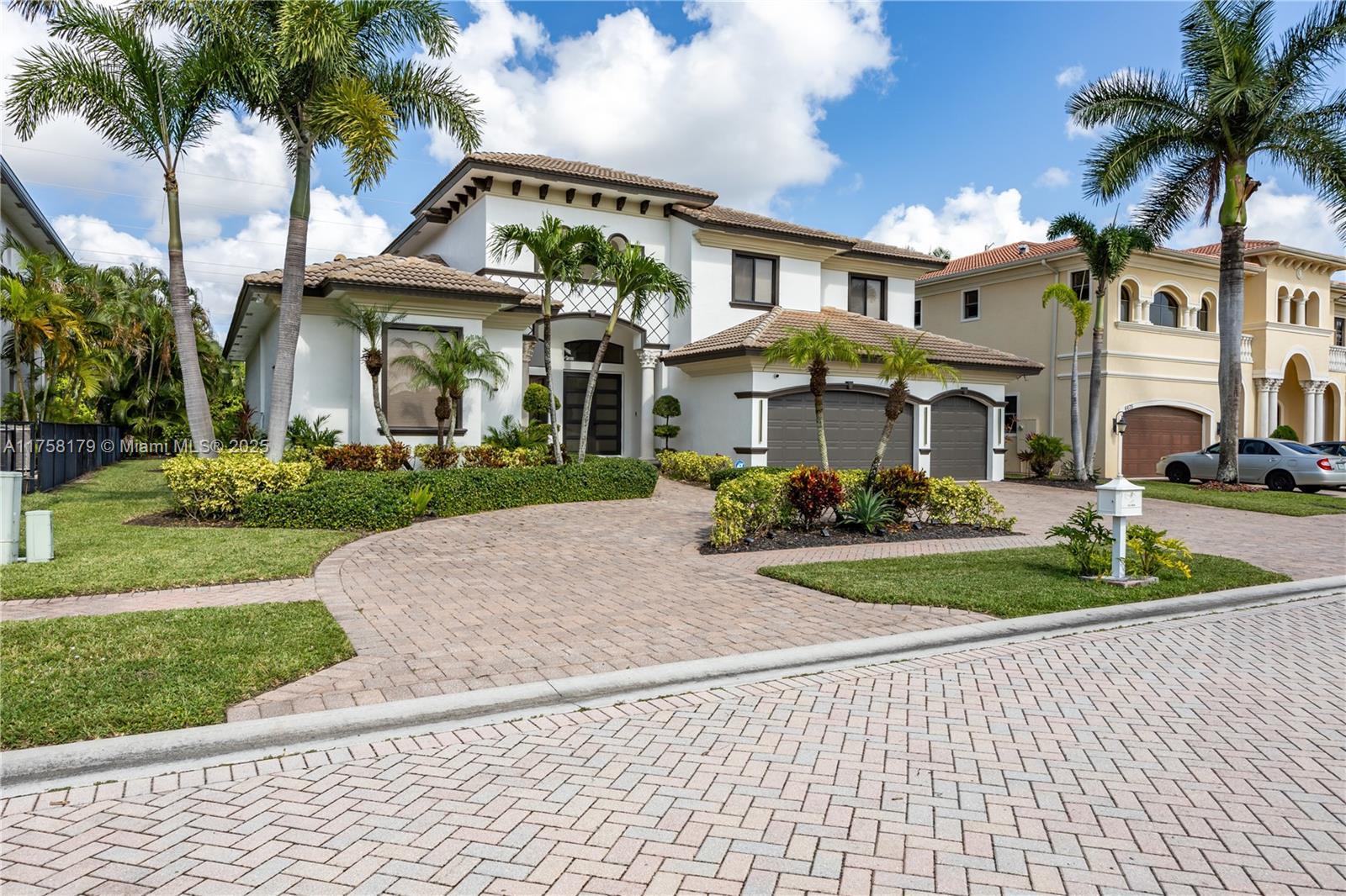 6681 Cobia Cir, Boynton Beach FL 33437 photo 2