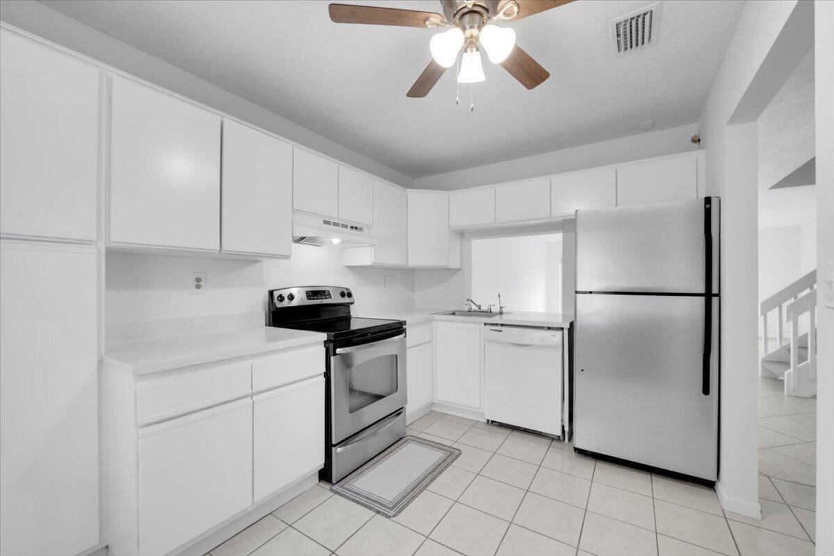 4718 NW 82nd Avenue # 1706, Lauderhill FL 33351 photo 5