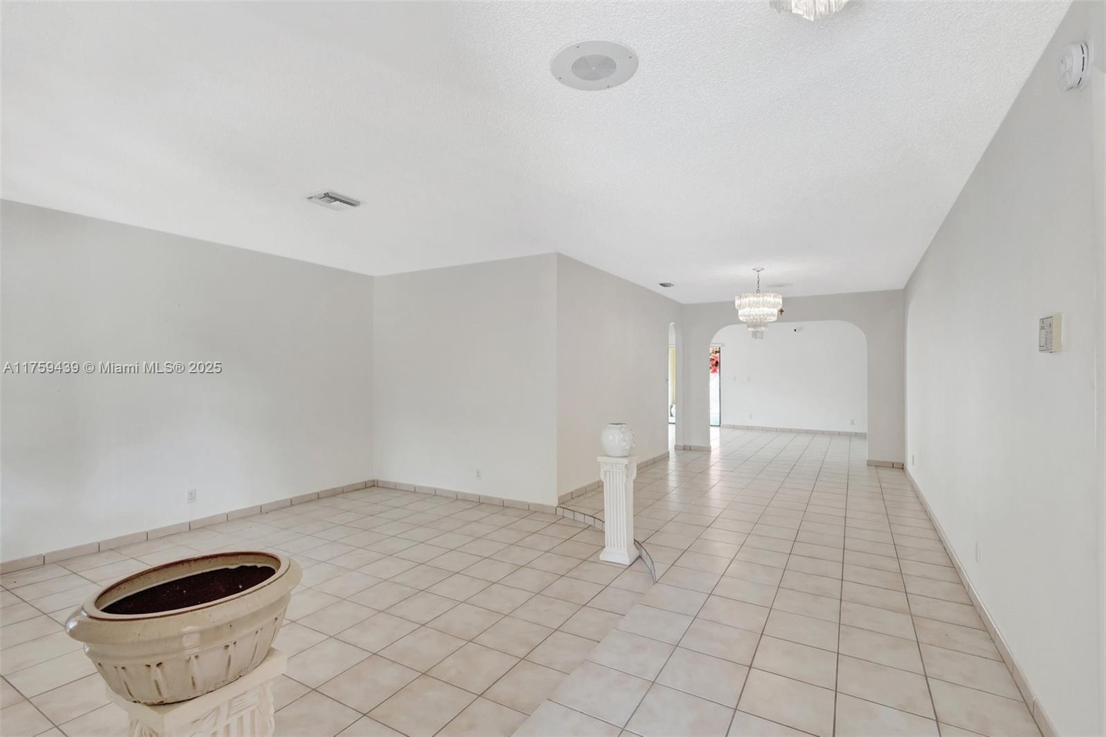 713 Highland Dr, West Palm Beach FL 33405 photo 5