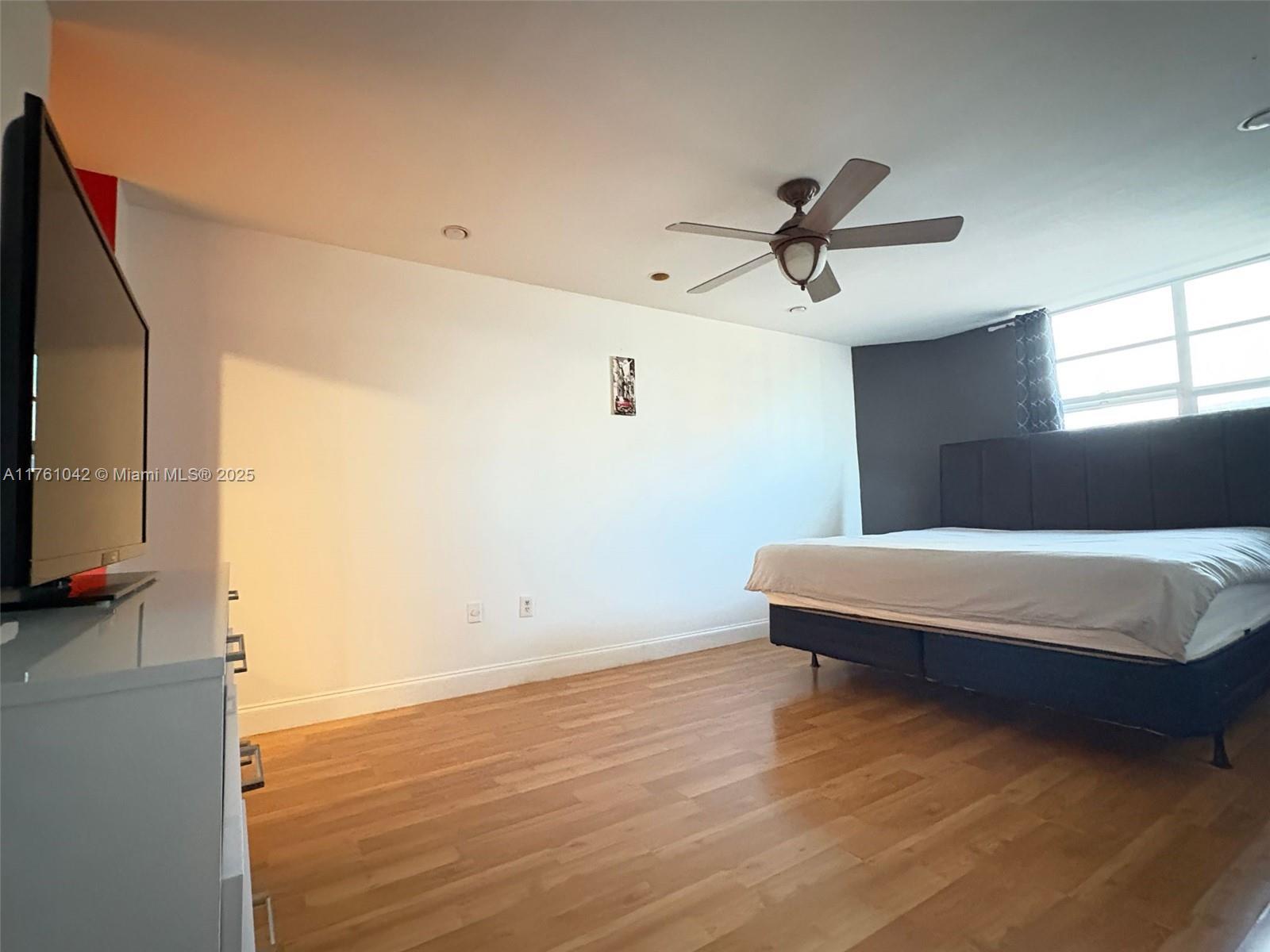1965 S Ocean Dr # 2F, Hallandale Beach FL 33009 photo 5