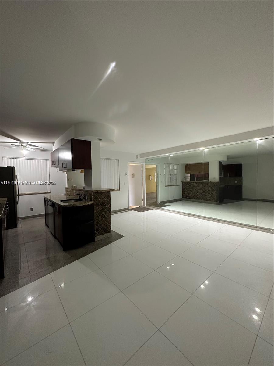 1100 NE 1st Ct # 105, Hallandale Beach FL 33009 photo 4